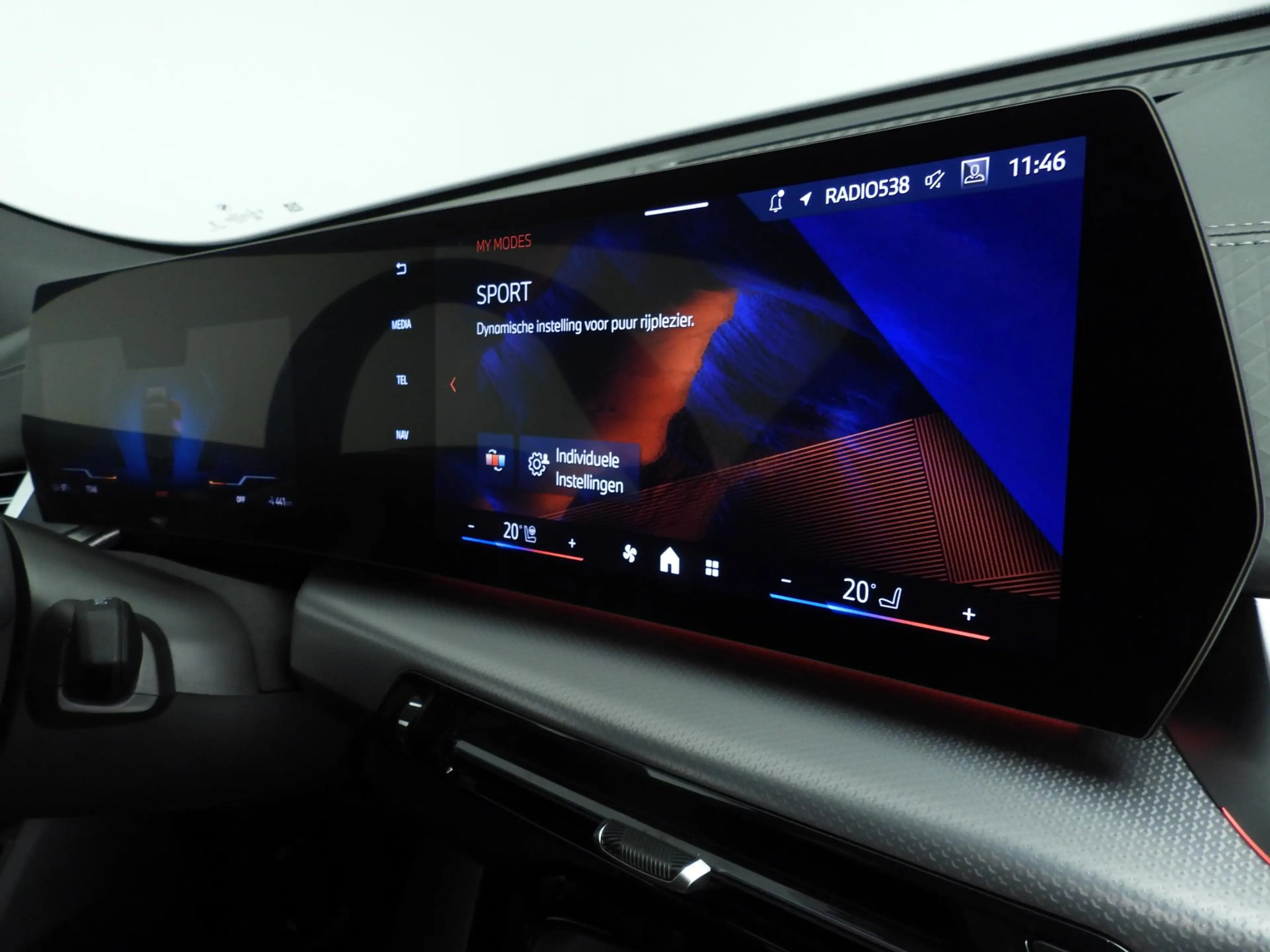 BMW iX2 eDrive20 | M-Sportpakket | LED | Navigatie | Sport — photo 14