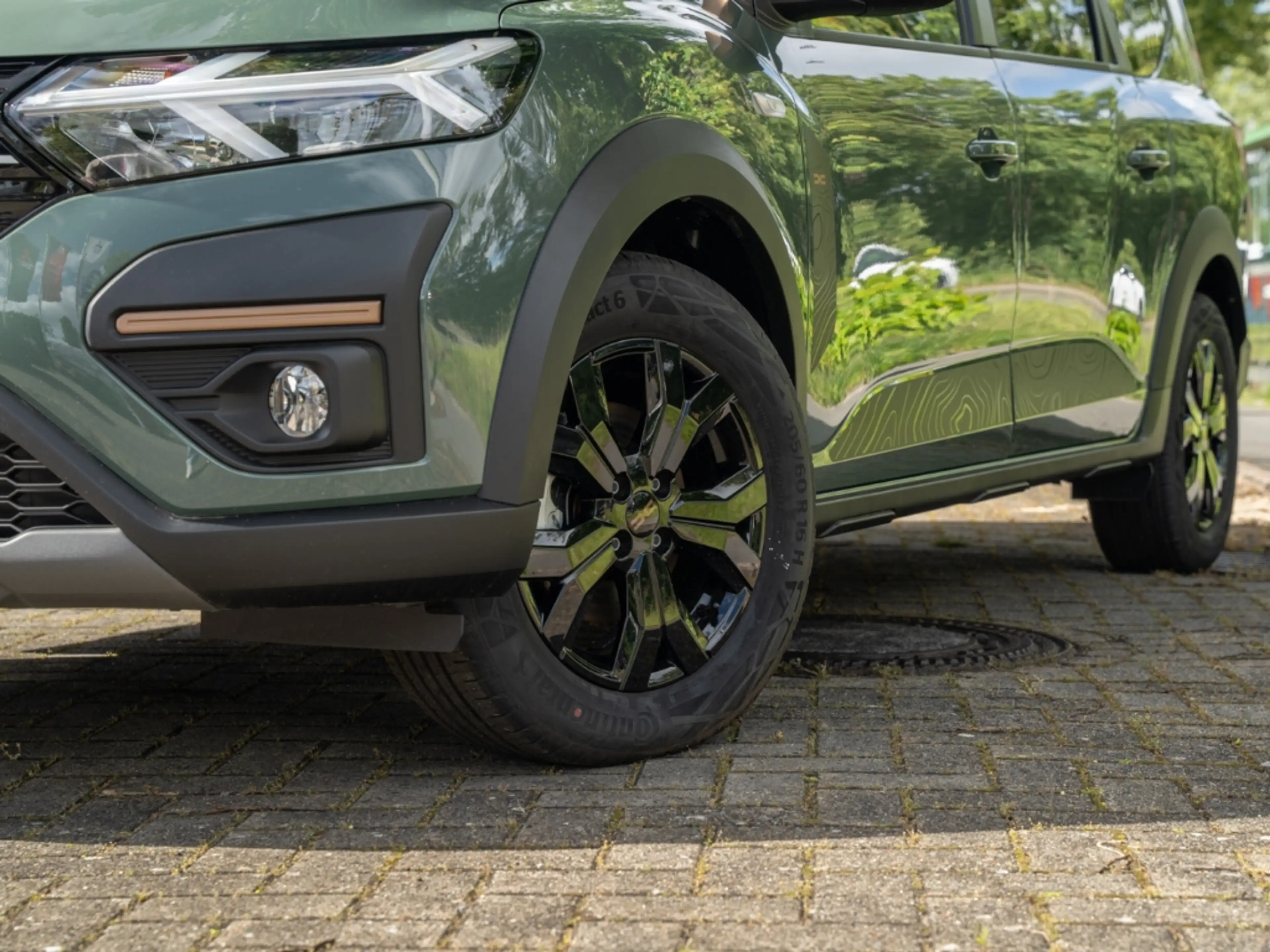 Dacia Jogger Extreme Digitales Cockpit ACC Apple CarPlay Androi — photo 12