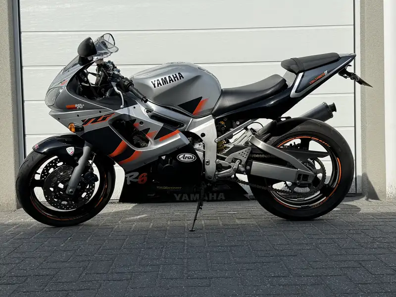 Yamaha YZF-R6