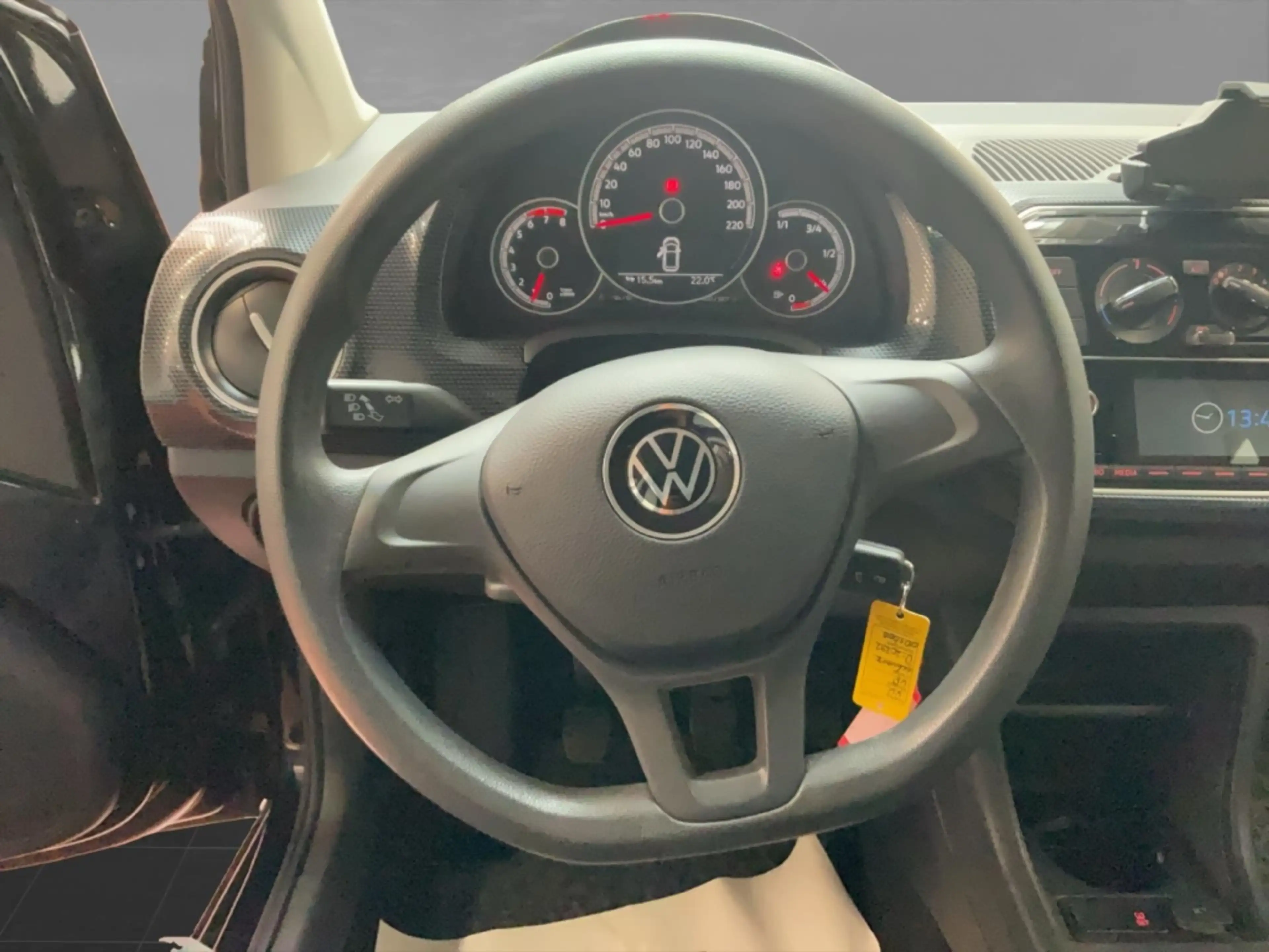 Volkswagen up! 1.0 move Bluetooth ESP MFA Klima Sitzh. — photo 9