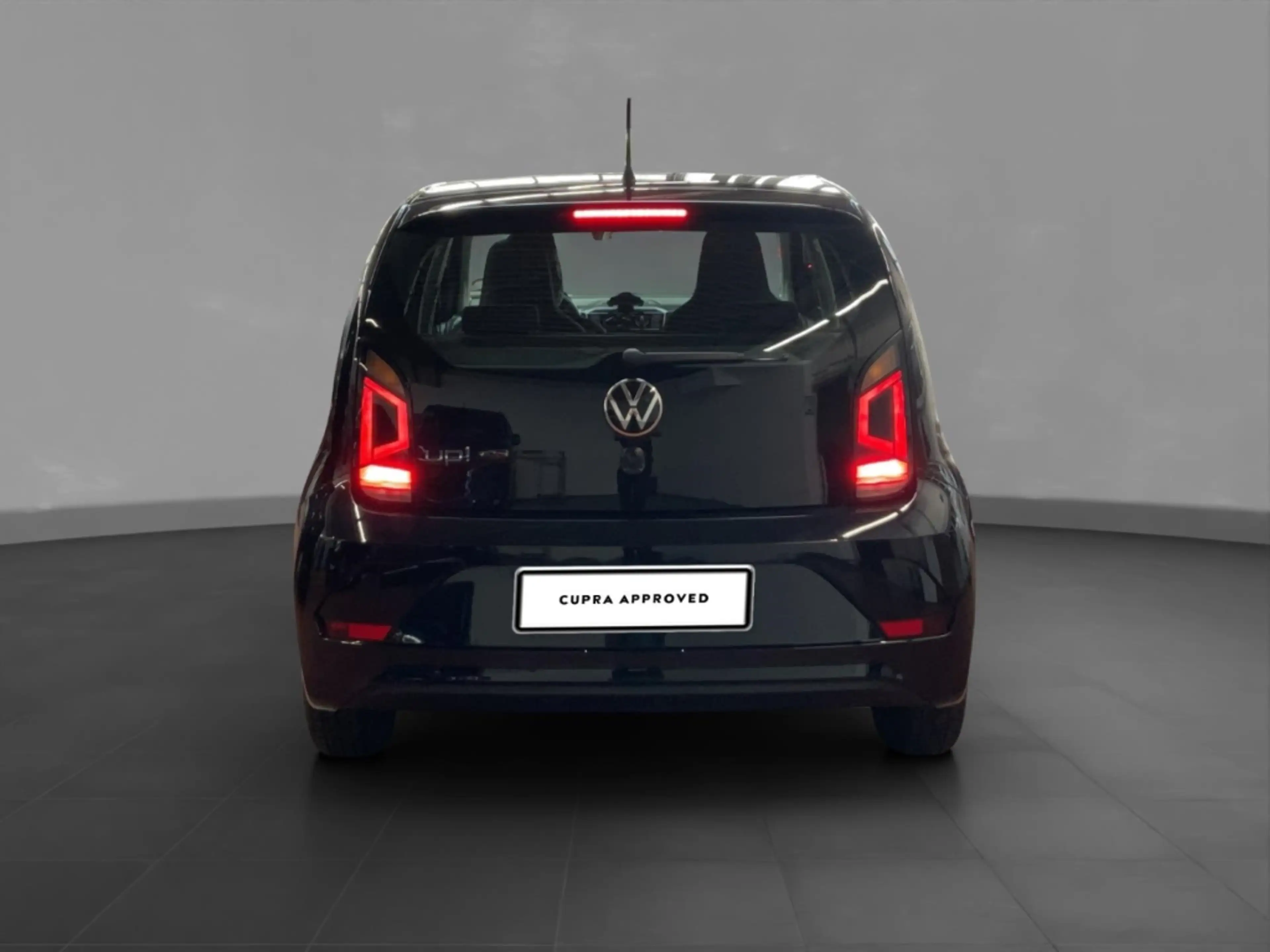 Volkswagen up! 1.0 move Bluetooth ESP MFA Klima Sitzh. — photo 5
