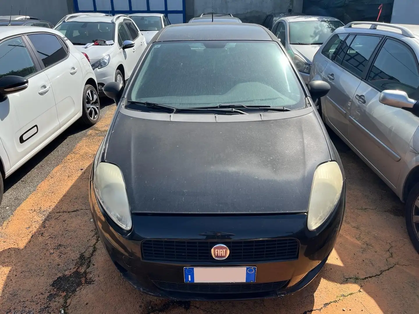 Fiat Punto 3p 1.2 *BOMBOLE VALIDE FINO AL 2026* Černá - 2
