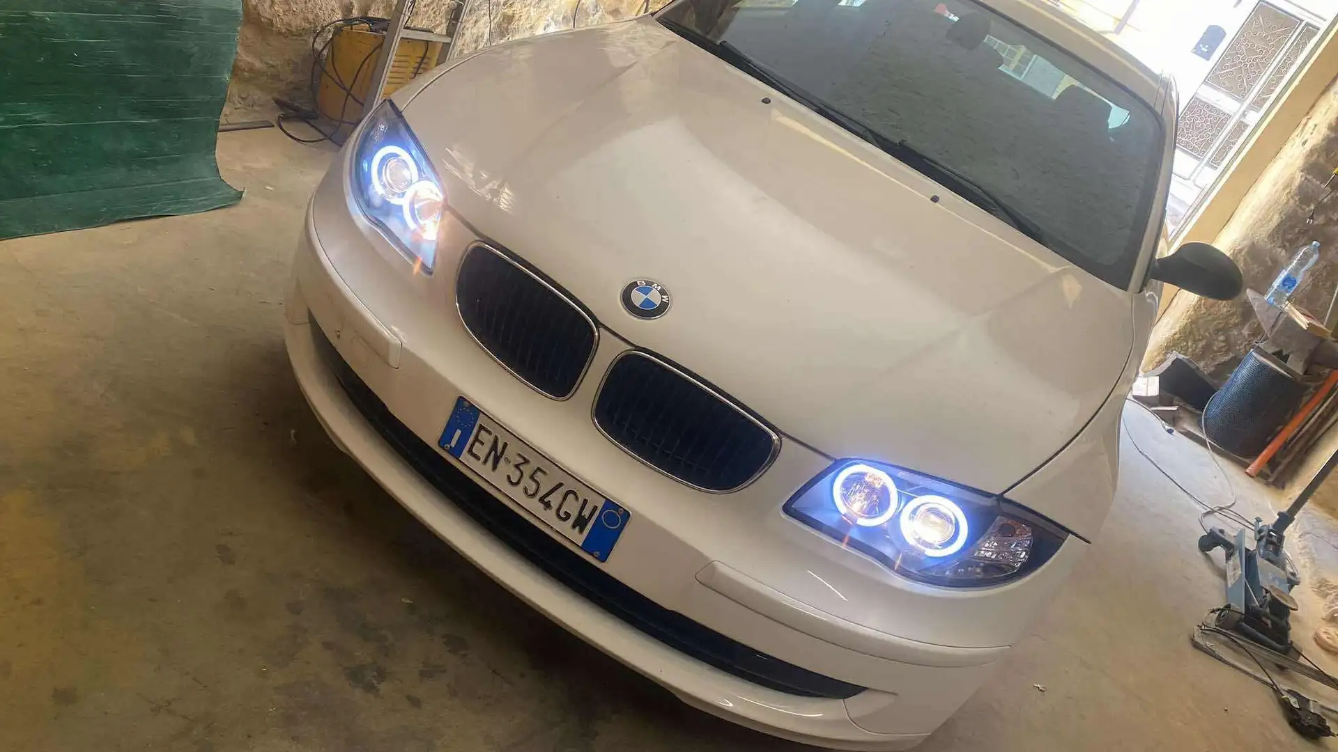 BMW 118 118d 3p 2.0 Futura 143cv dpf - 1