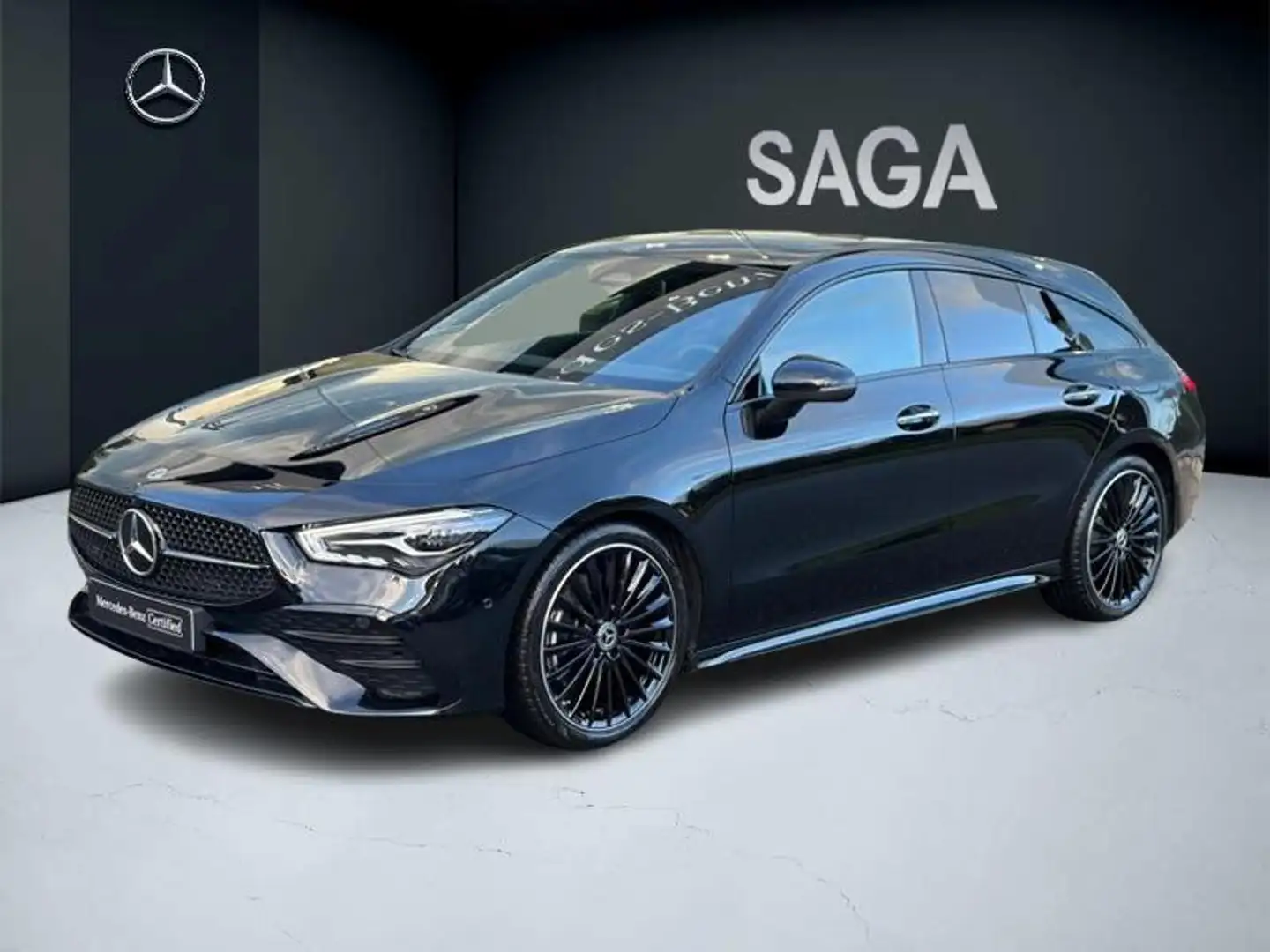 Mercedes-Benz CLA 200 SB AMG Pack Night Facelift Schwarz - 1