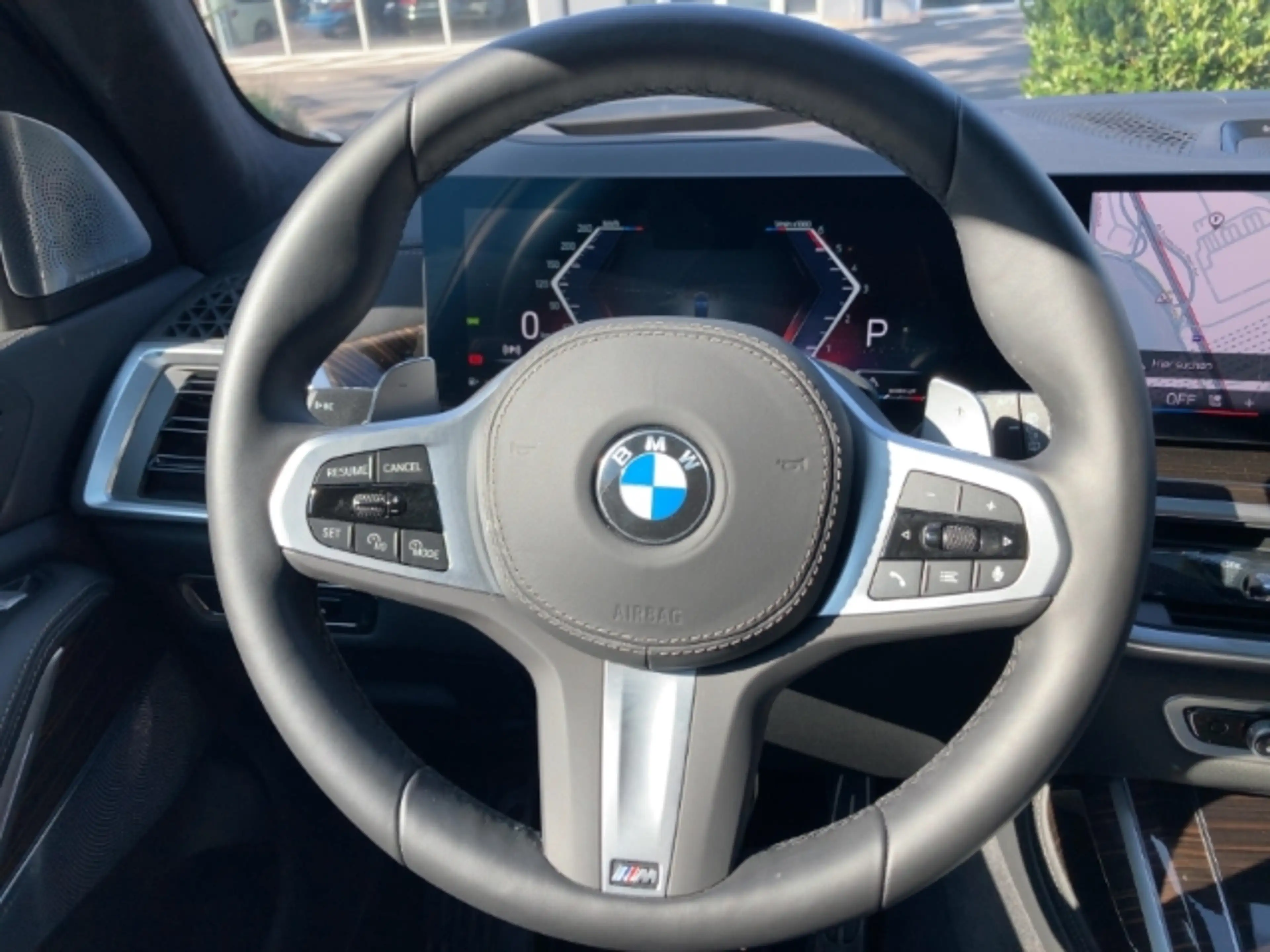 BMW X7 xDrive 40d Sportpaket Luftfederung AD Niveau AHK-e — photo 9