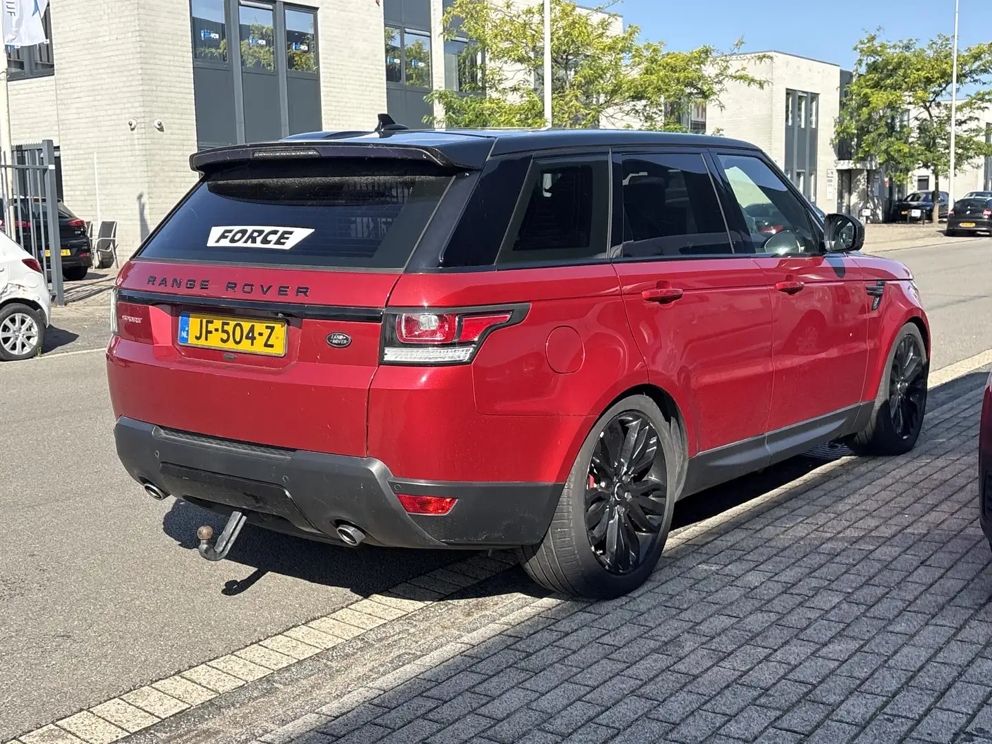Land Rover Range Rover Sport 3.0 SDV6 Hybrid Autobiography Dynamic | Luchtverin Rood - 2