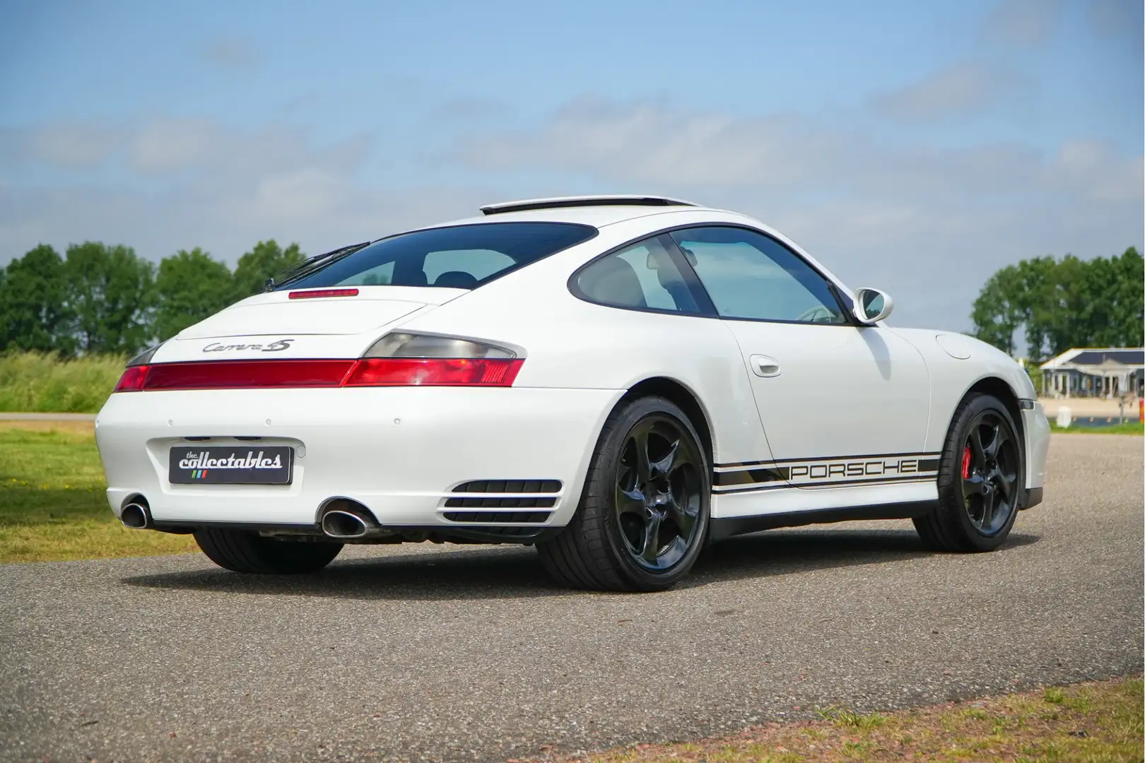 Porsche 996 3.6 Coupé Carrera 4S Wit - 2