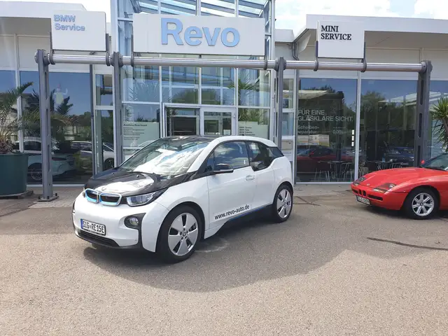 BMW i3 94 Ah Wärmepumpe Schnell-Laden Navi Prof Parkassi