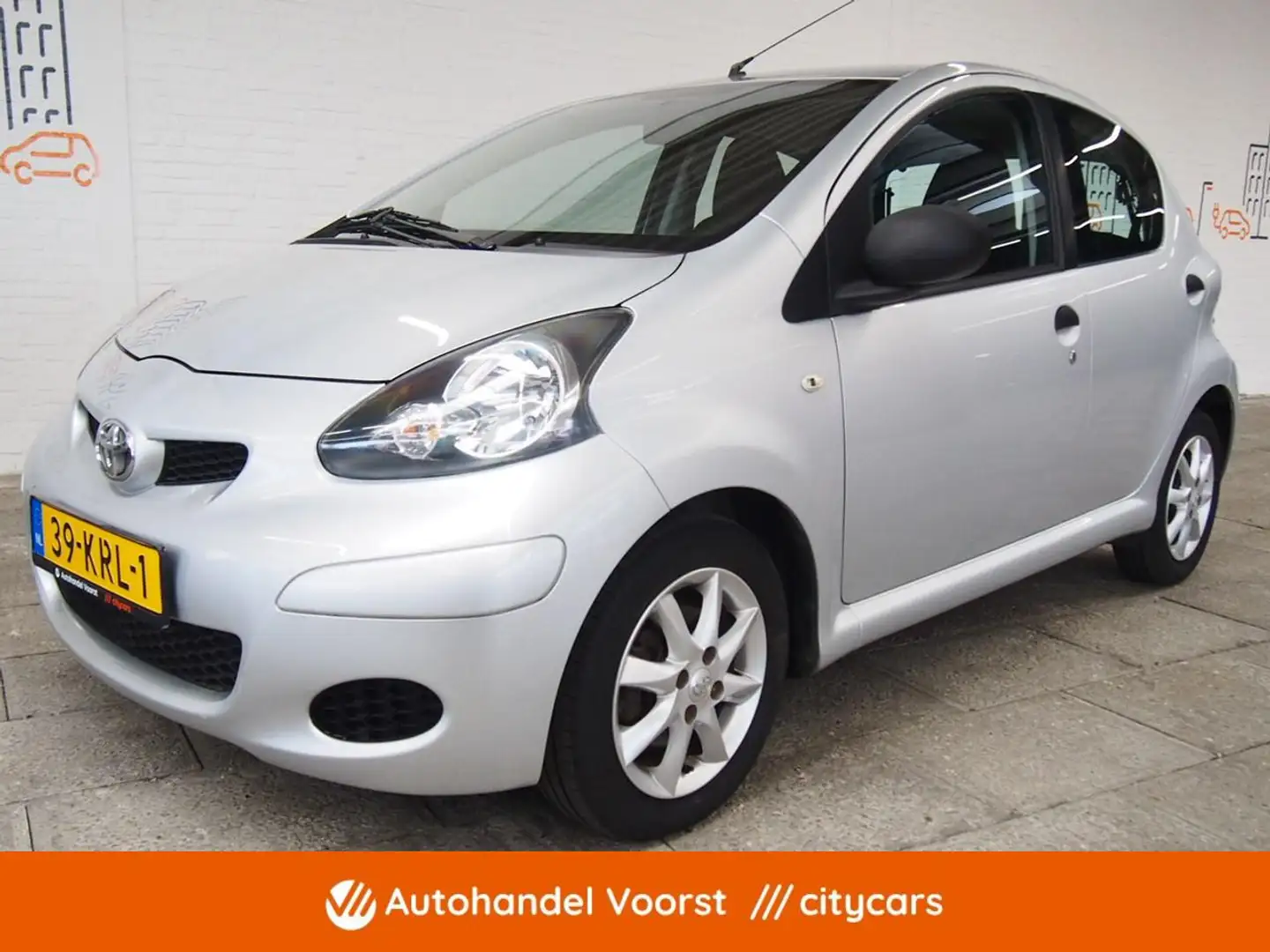 Toyota Aygo 1.0 12V Access (APK:Nieuw) Incl.Garantie Gris - 1