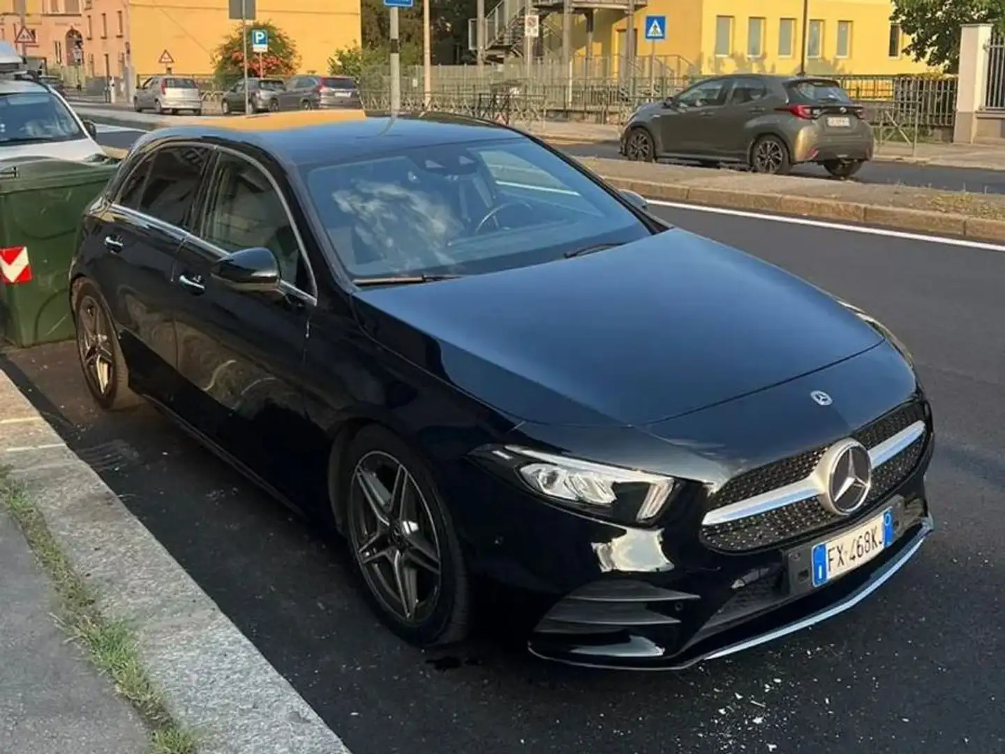 Mercedes-Benz A 220 220 D PREMIUM Nero - 1