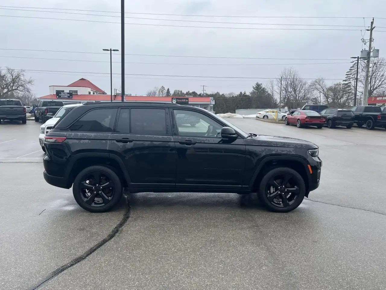 Jeep Grand Cherokee снимка Jeep Grand Cherokee