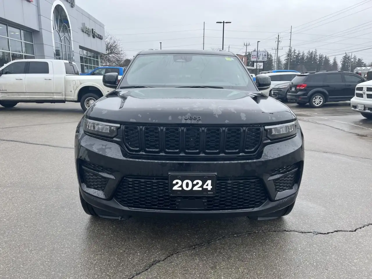 Jeep Grand Cherokee снимка Jeep Grand Cherokee