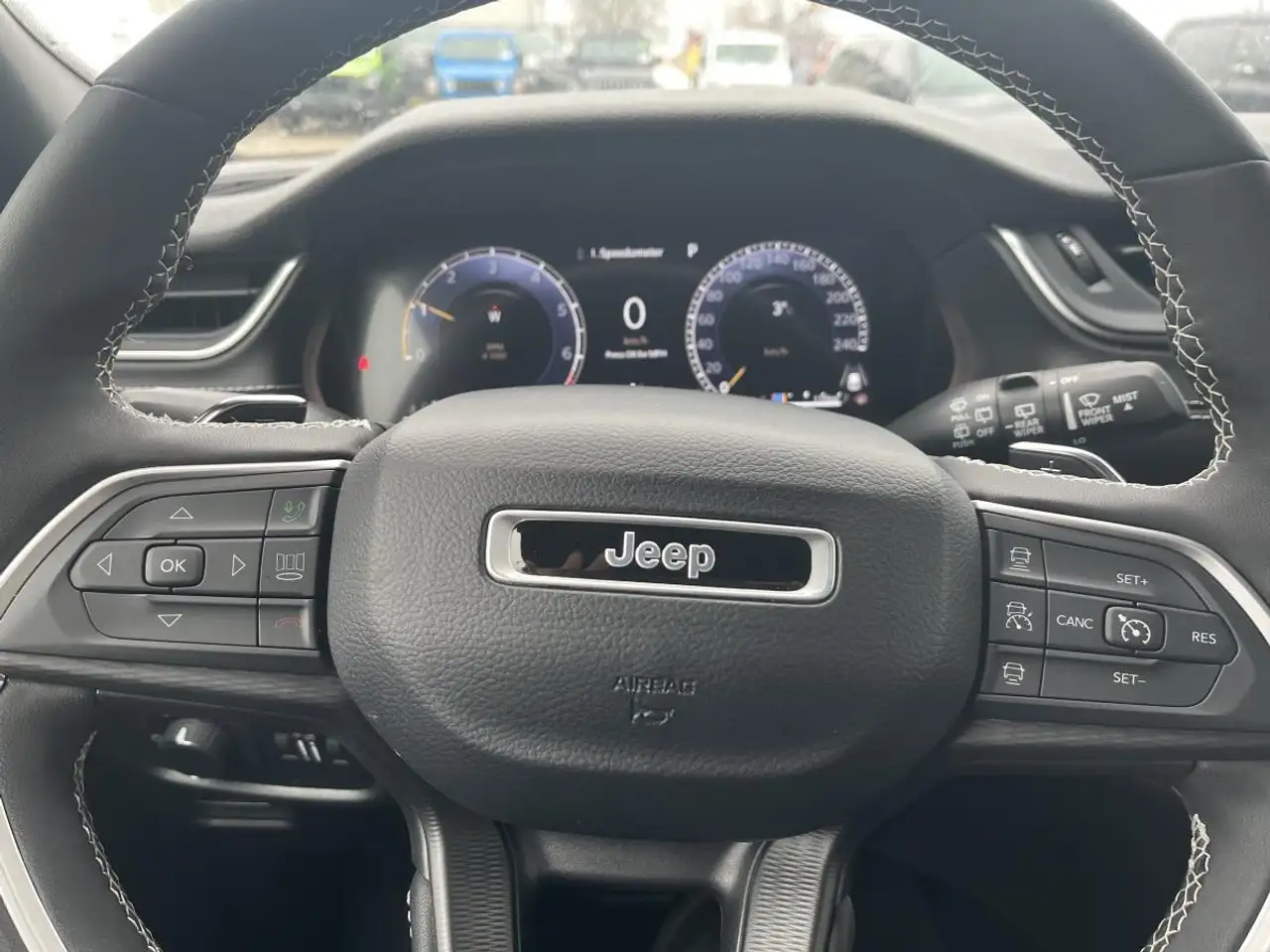 Jeep Grand Cherokee снимка Jeep Grand Cherokee