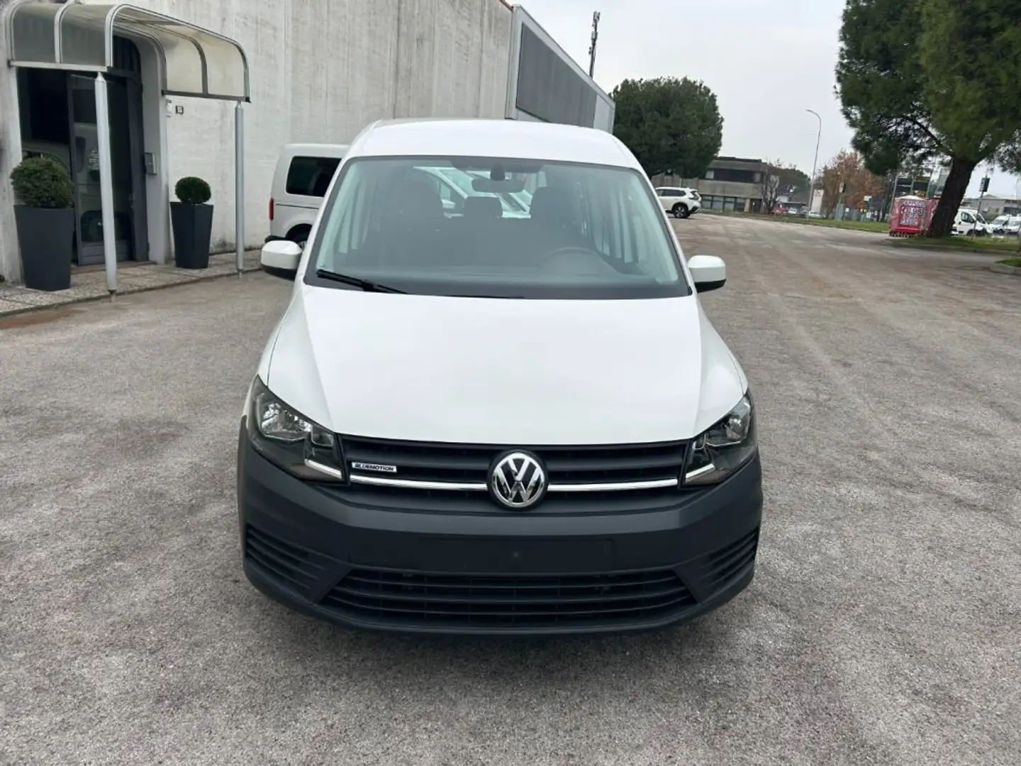 Volkswagen Caddy 1.4 TGI 5 Posti Bianco - 2