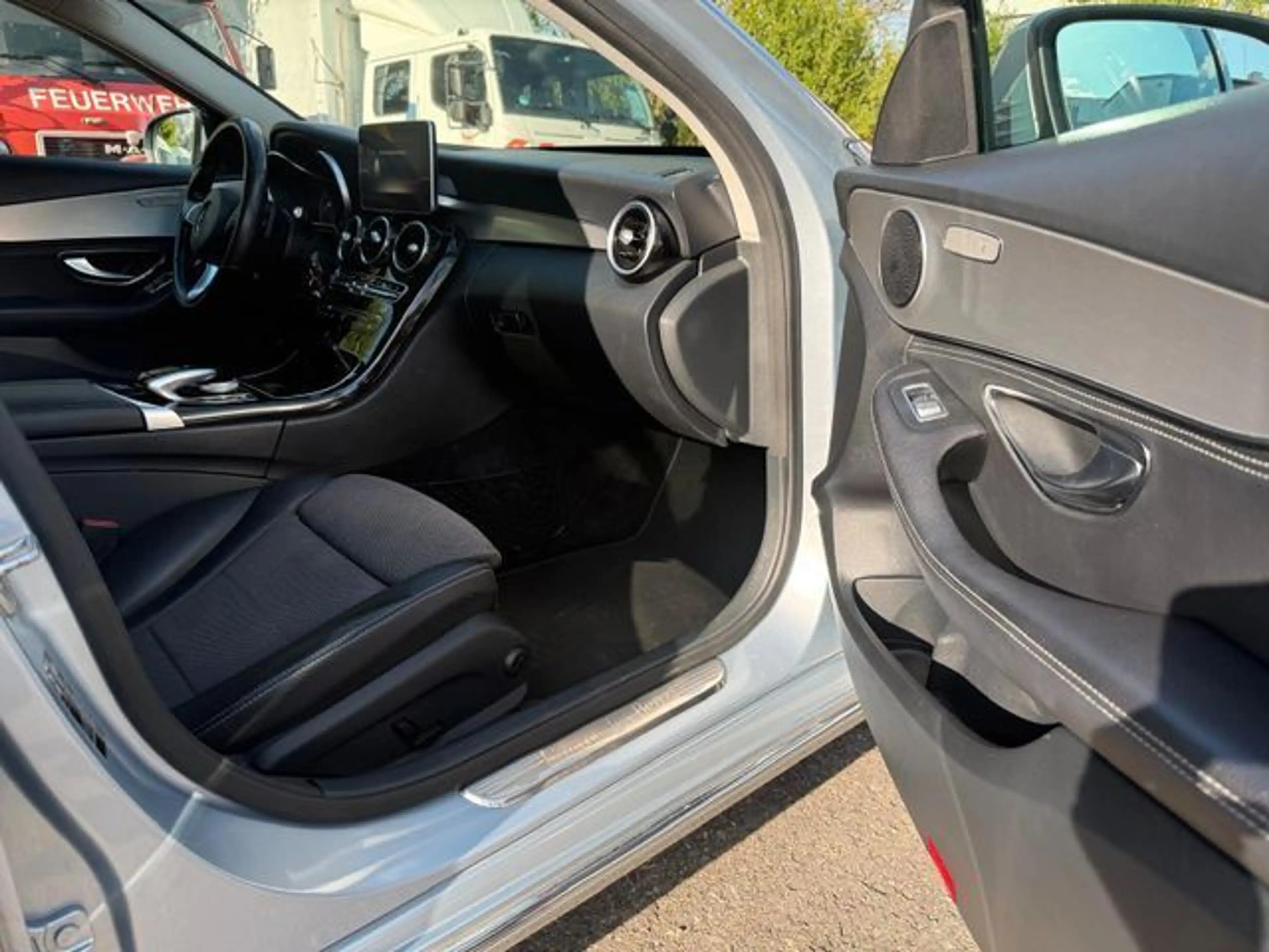 Mercedes-Benz C 250 C 250 C T-Modell C 250 T BlueTec / d — photo 15