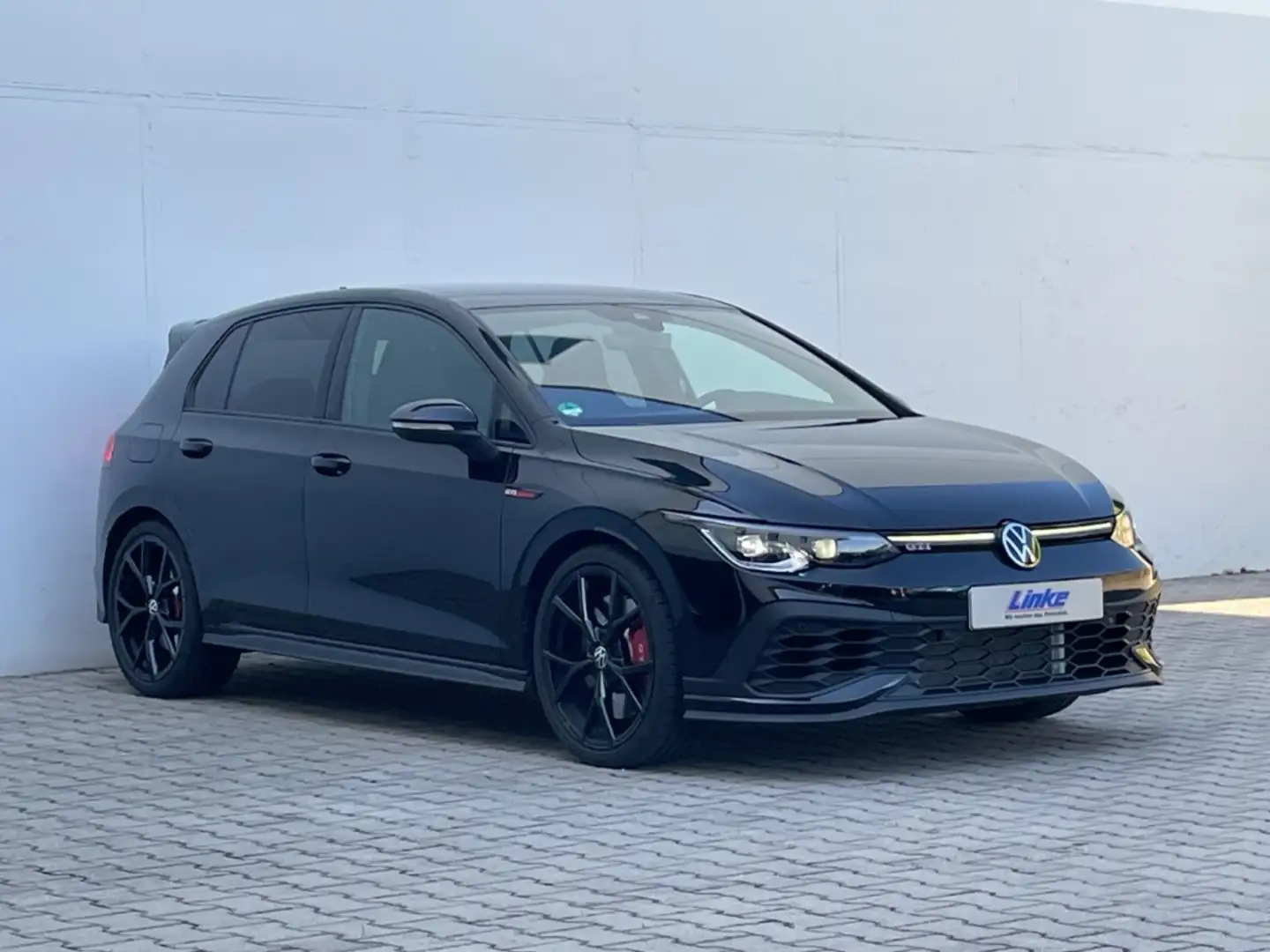 Volkswagen Golf GTI VIII Clubsport 2.0 TSI Pano/Kamera/LED Чорний - 2