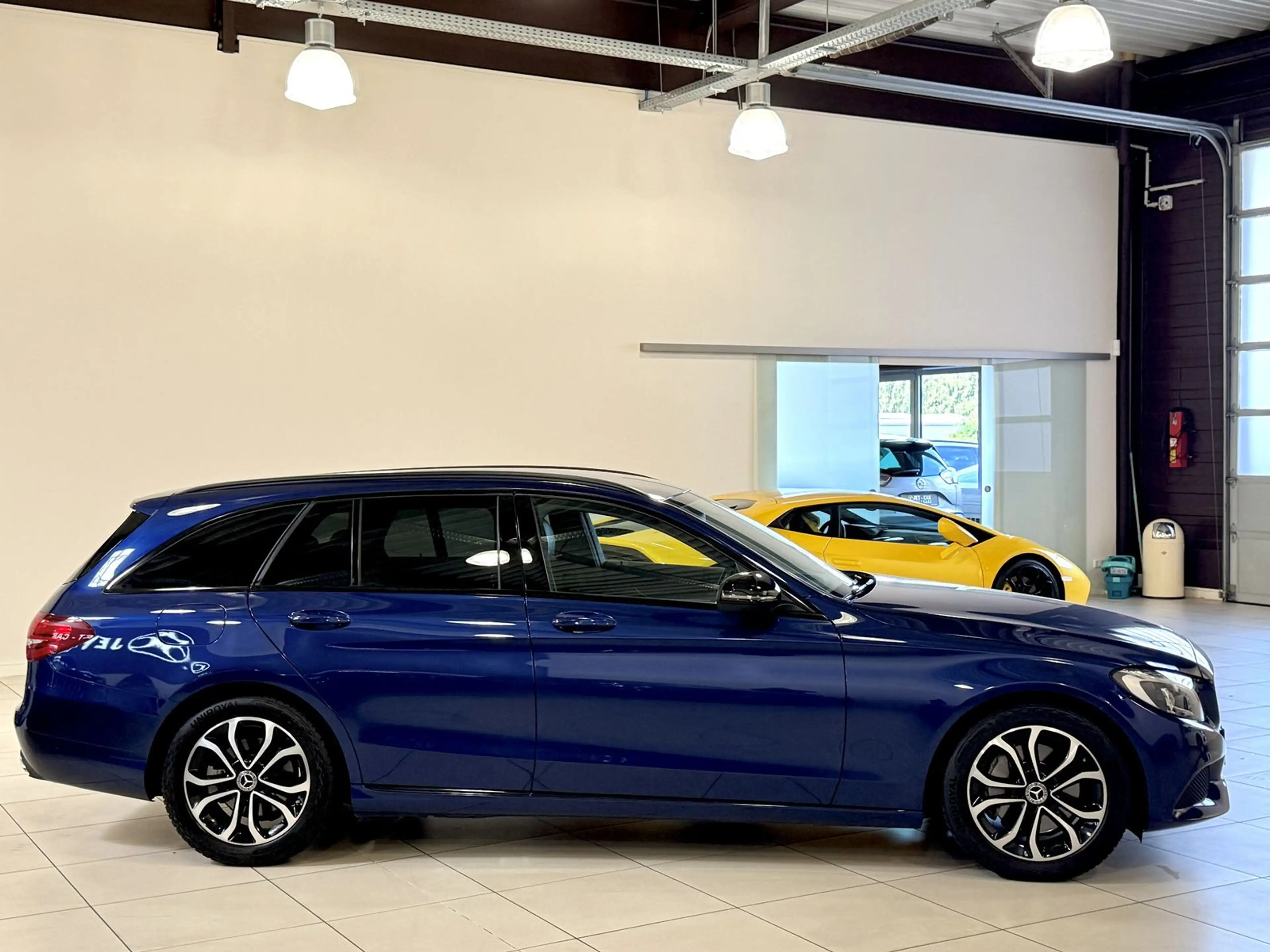 Mercedes-Benz C 250 CGI Avantgarde *2.Hand-Night-Burmester-AHK — photo 5