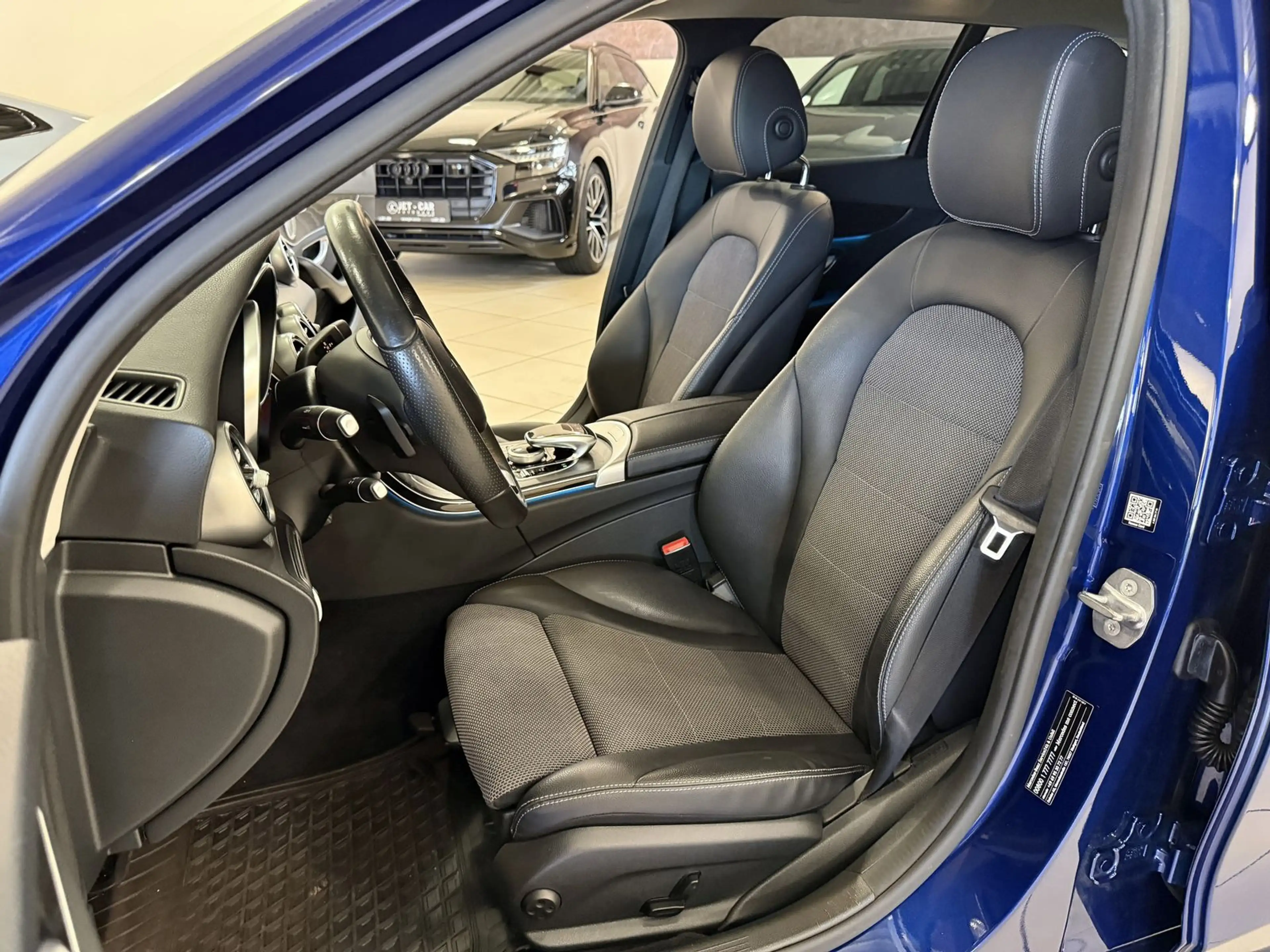Mercedes-Benz C 250 CGI Avantgarde *2.Hand-Night-Burmester-AHK — photo 10
