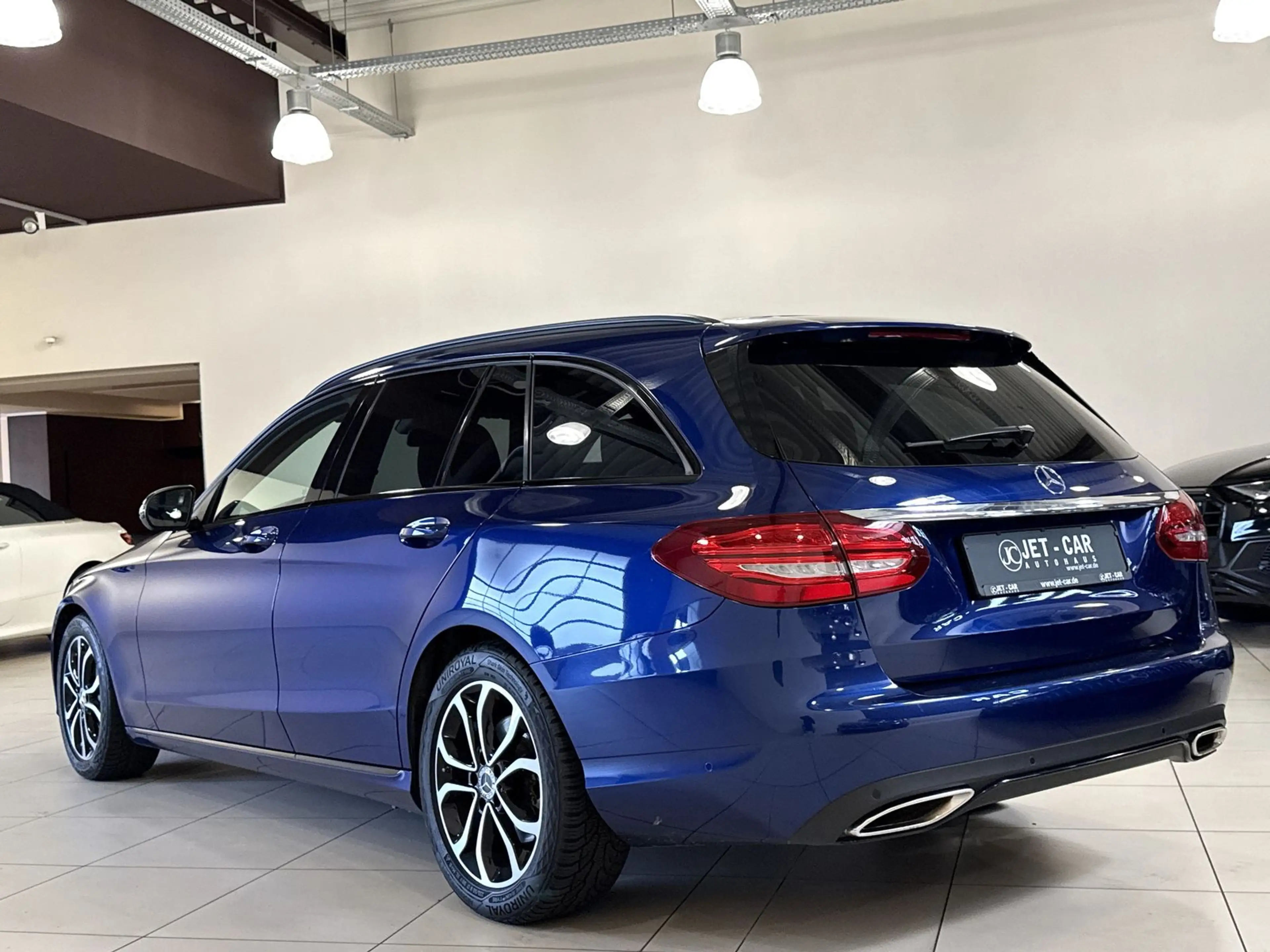 Mercedes-Benz C 250 CGI Avantgarde *2.Hand-Night-Burmester-AHK — photo 6
