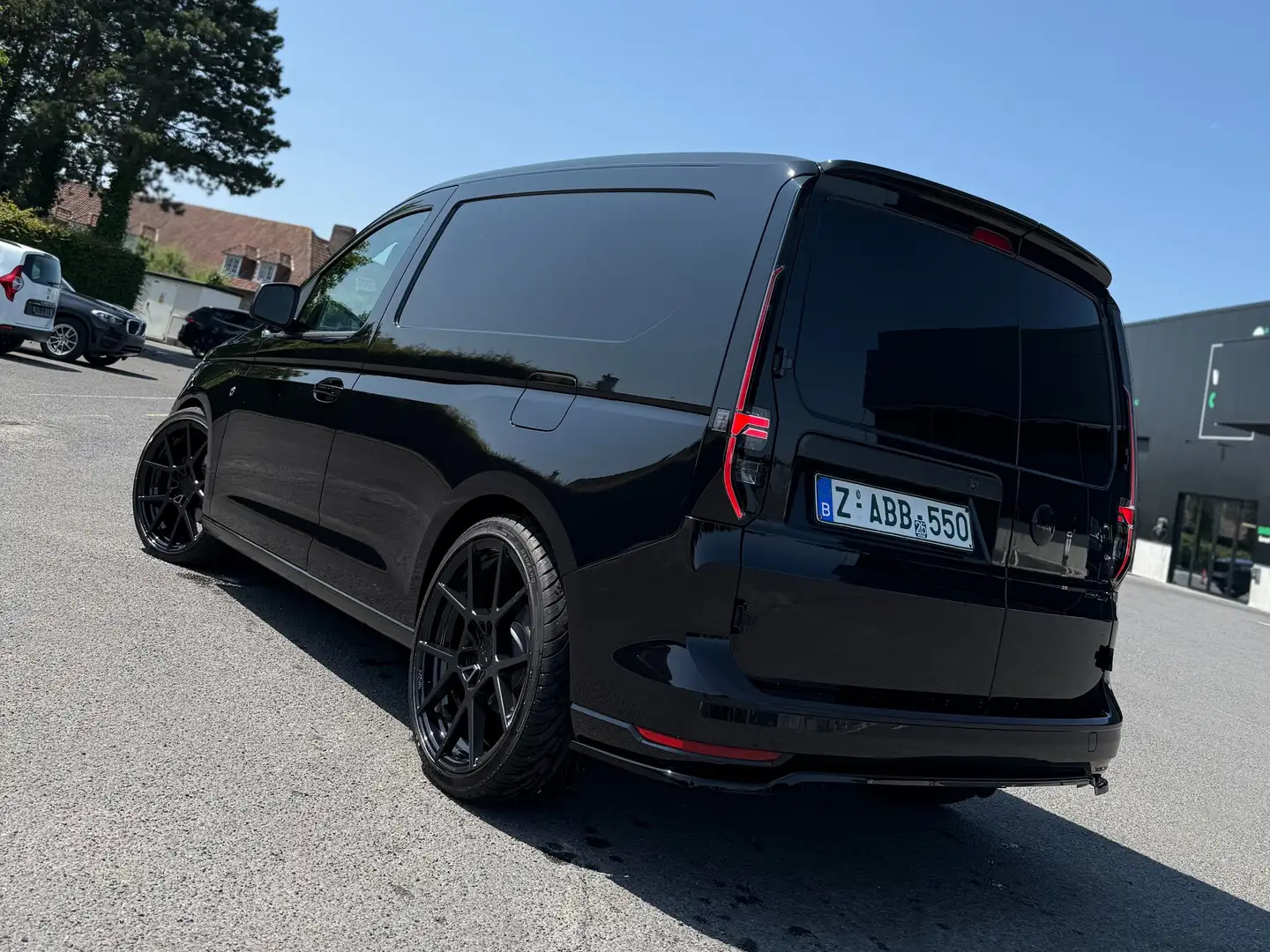 Volkswagen Caddy 1.5 TSI / Uniek Design / R-Line Noir - 2