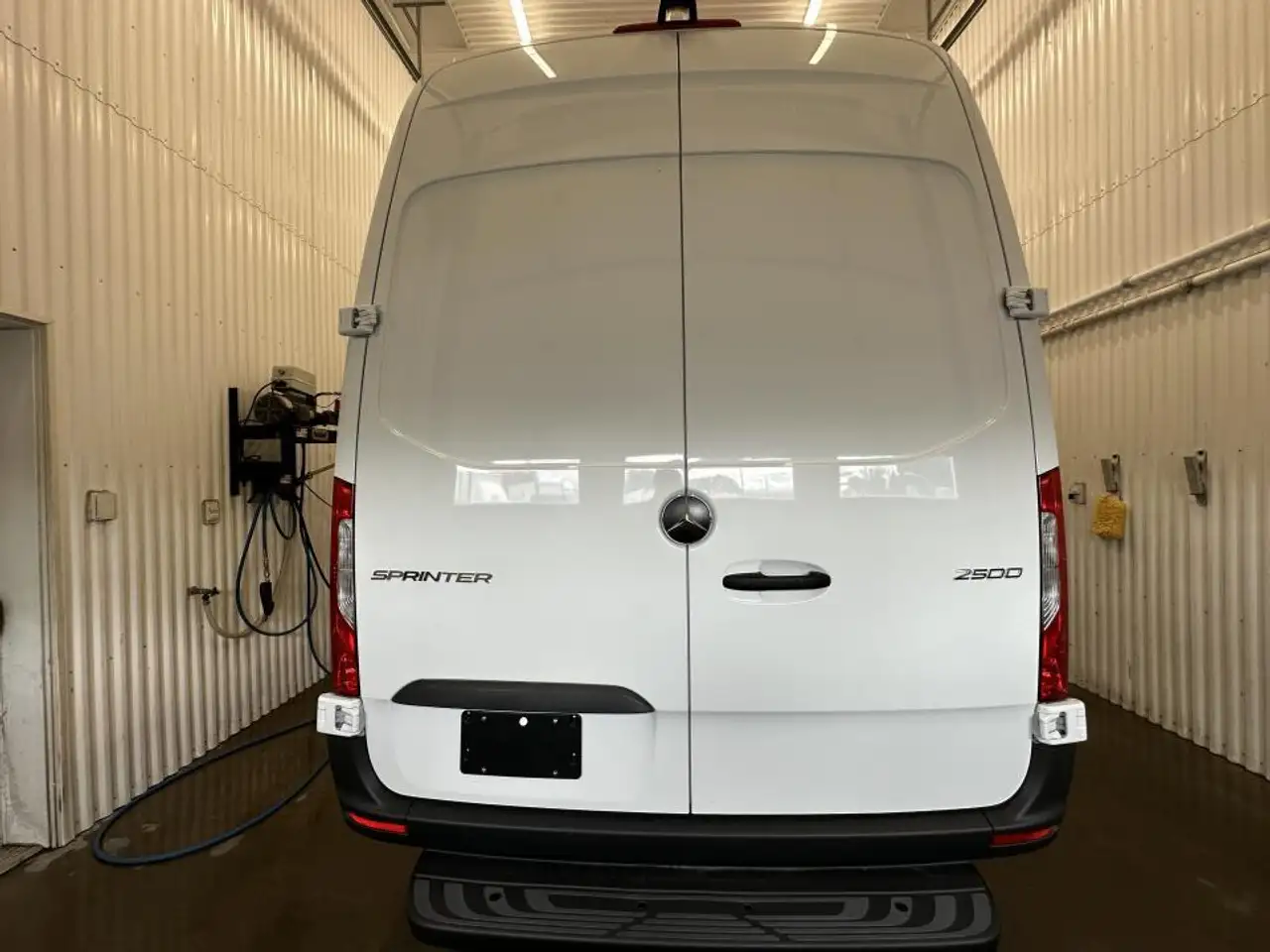 Mercedes-Benz Sprinter снимка Mercedes-Benz Sprinter