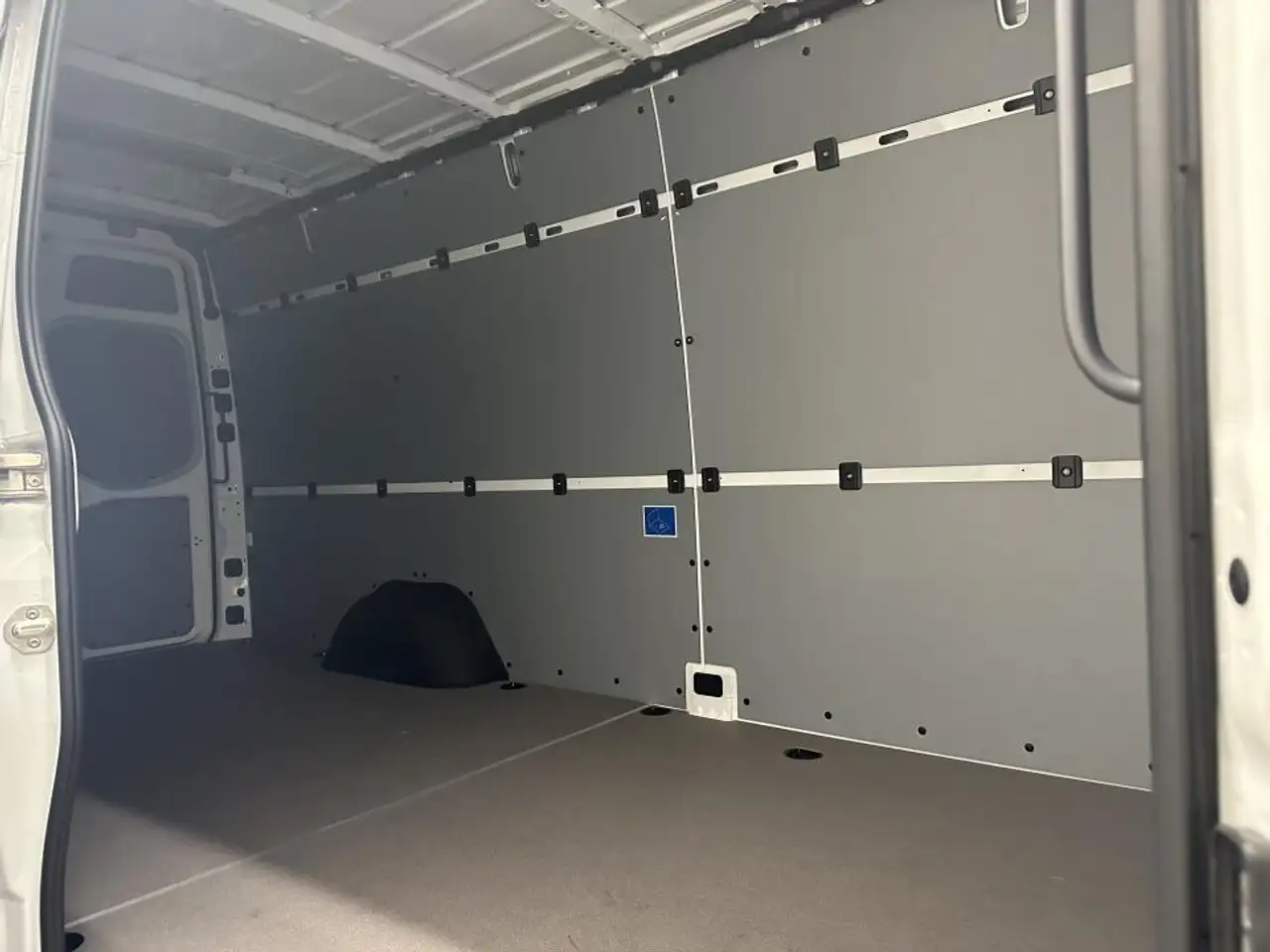Mercedes-Benz Sprinter снимка Mercedes-Benz Sprinter