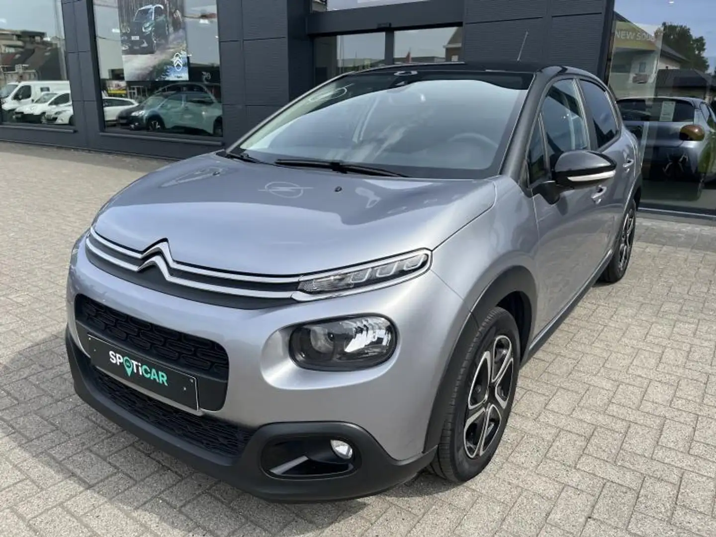 Citroen C3 Highlight 110 S&S BVM6 Plateado - 1