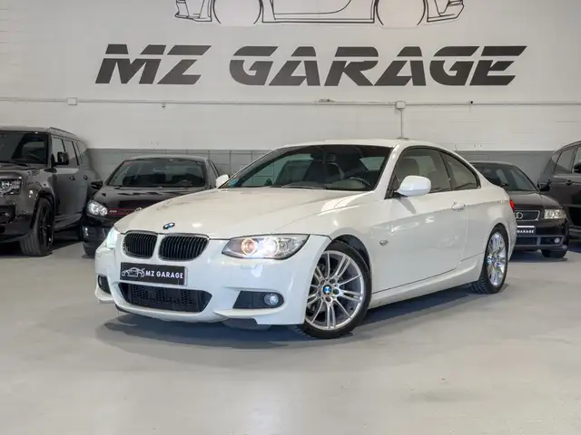 BMW 320 320i