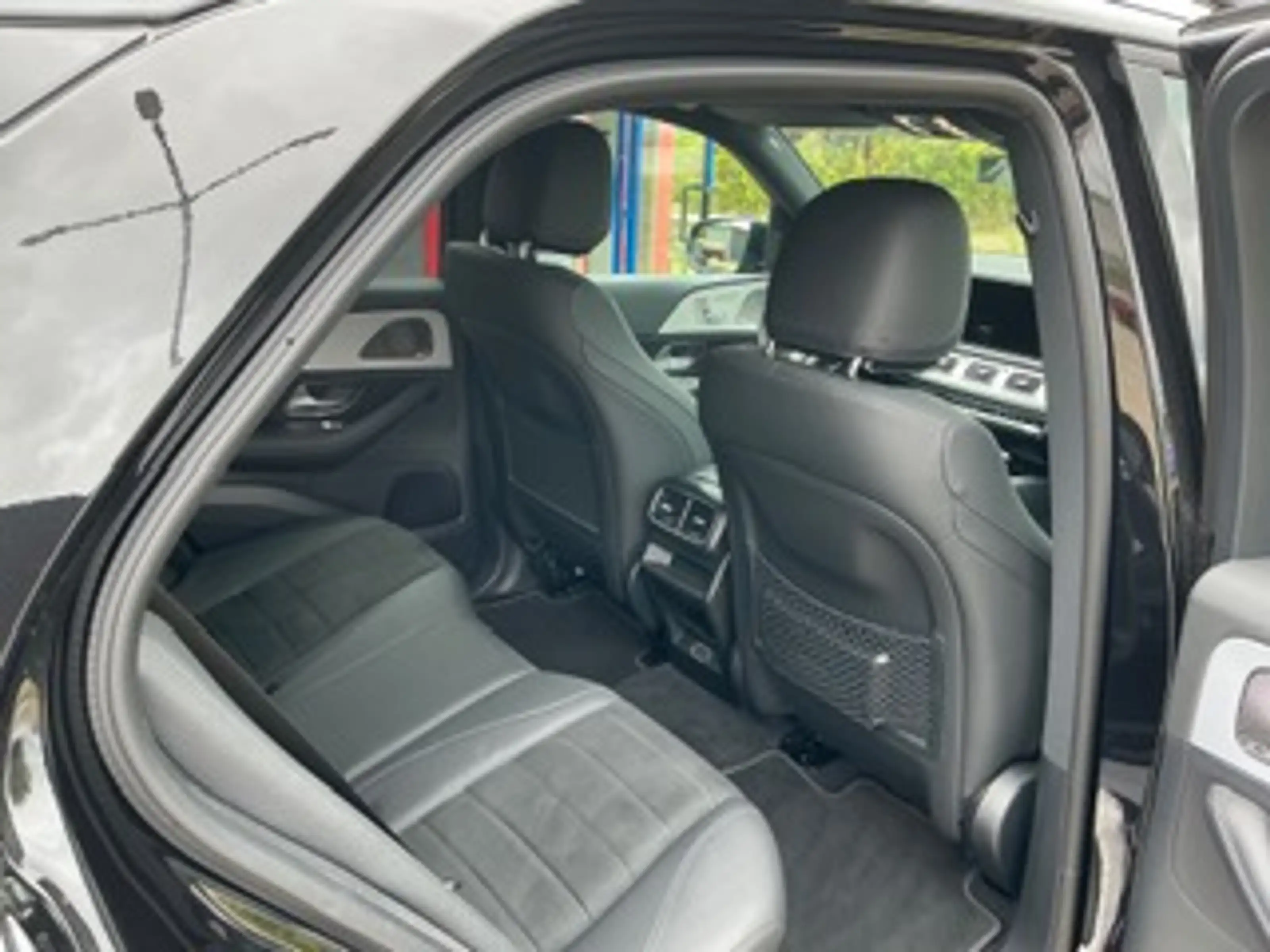 Mercedes-Benz GLE 450 GLE 4Matic 9G-TRONIC AMG Line Advanced Plus — photo 11