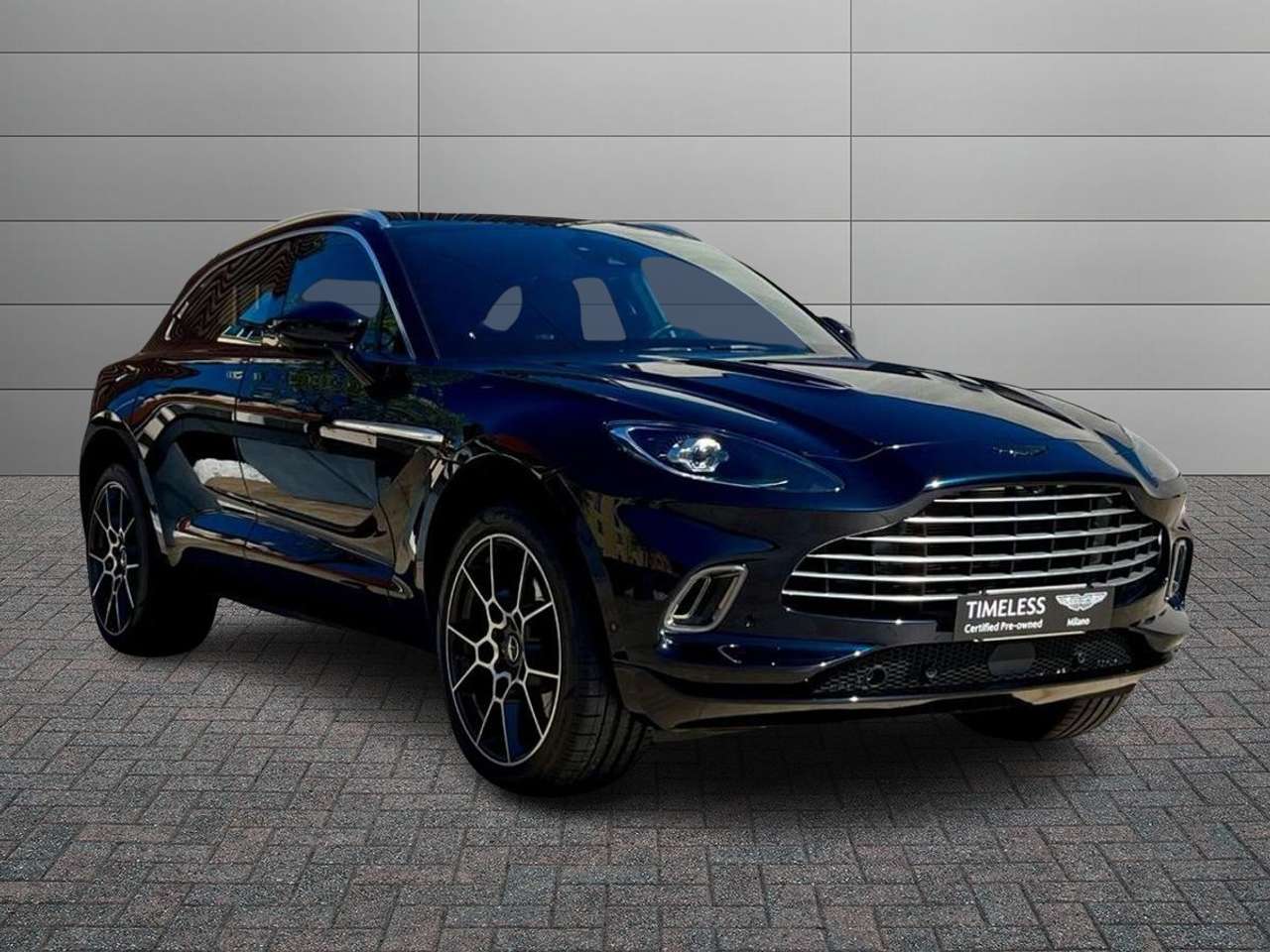 Aston Martin DBX 4.0 auto