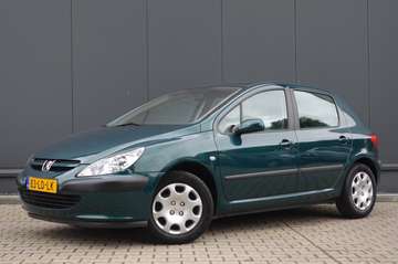 1.6-16V XT NAP/AIRCO/1E EIGENAAR