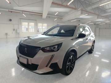 BLUEHDI 130 EAT8 ALLURE PACK S/S AUTO CROSSOVER