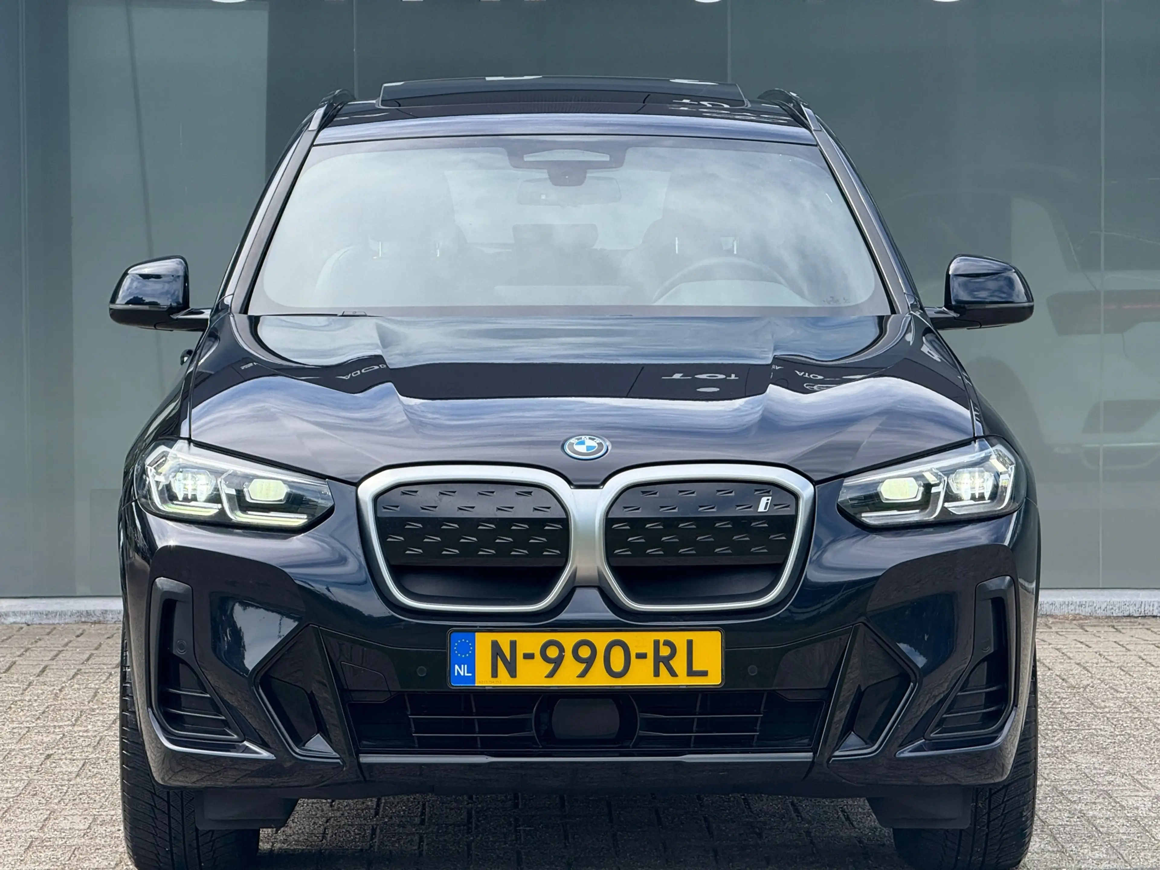 BMW iX3 Executive 80 kWh 98% SOH Shadow Line Pano|Leder|Tr — photo 7