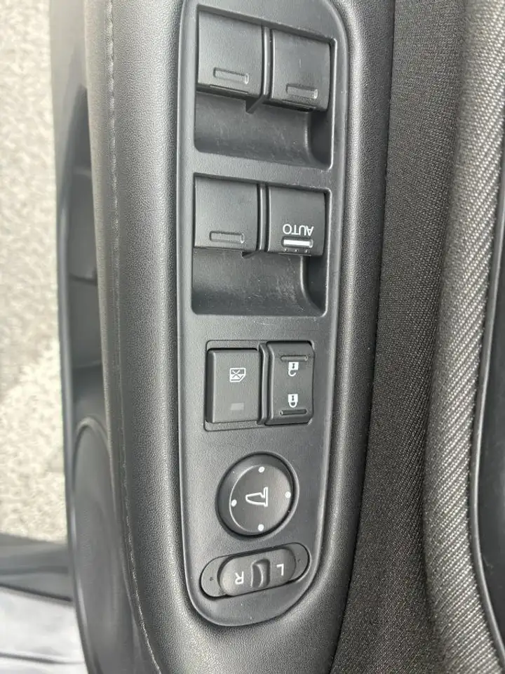 Honda HR-V photo Honda HR-V
