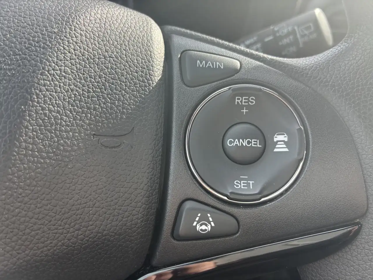 Honda HR-V photo Honda HR-V