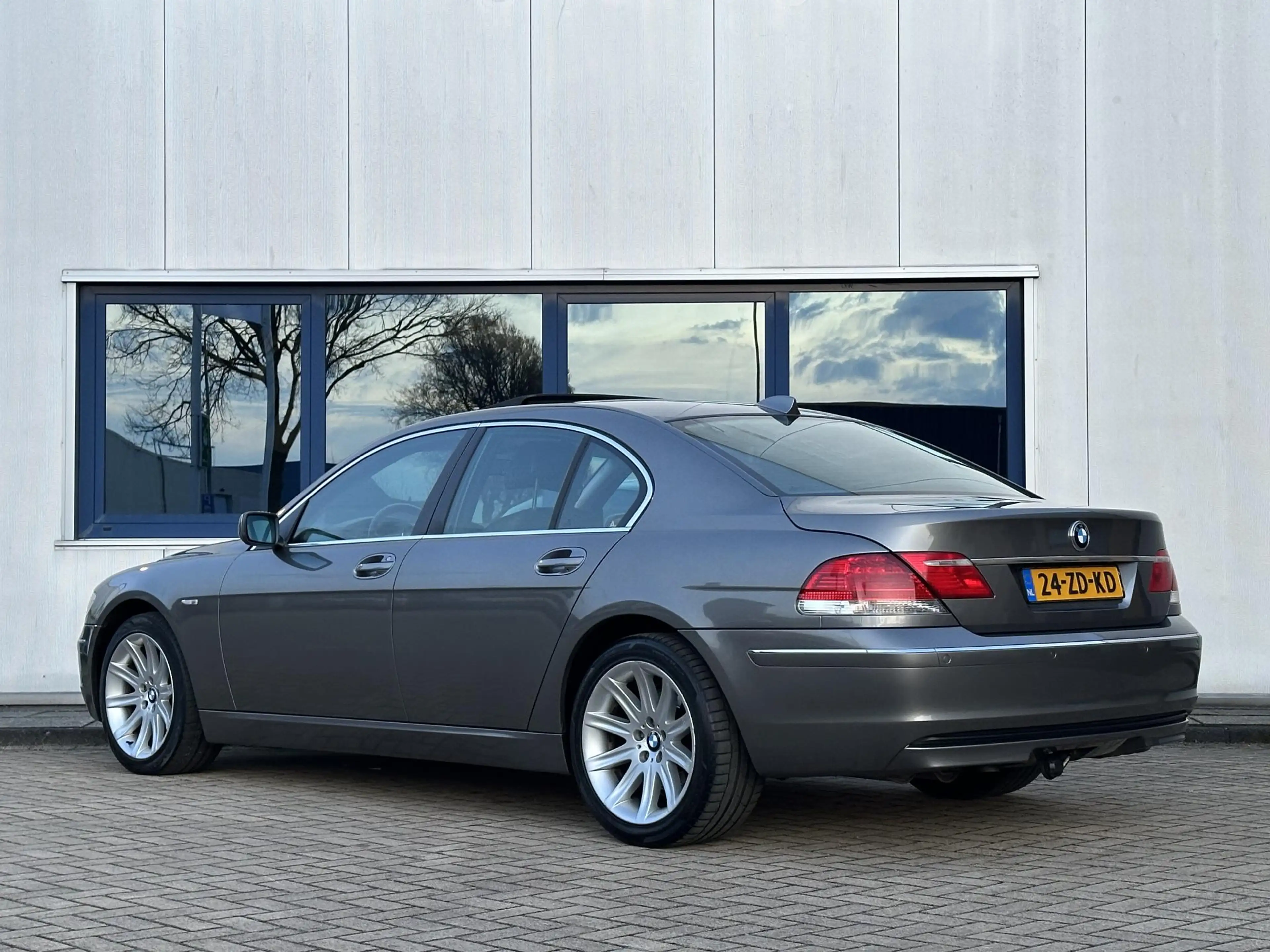 BMW 740 7-serie 740i l Gereviseerde motor l Goed onderhoud — photo 3