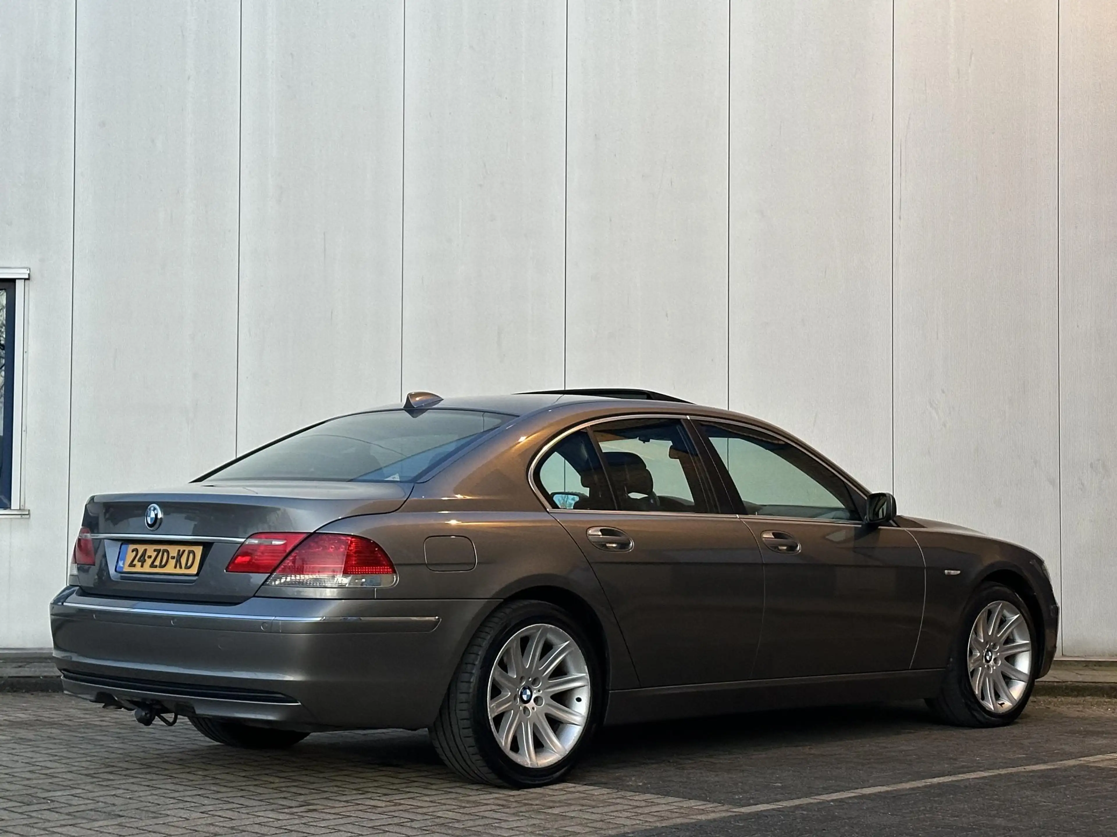 BMW 740 7-serie 740i l Gereviseerde motor l Goed onderhoud — photo 4