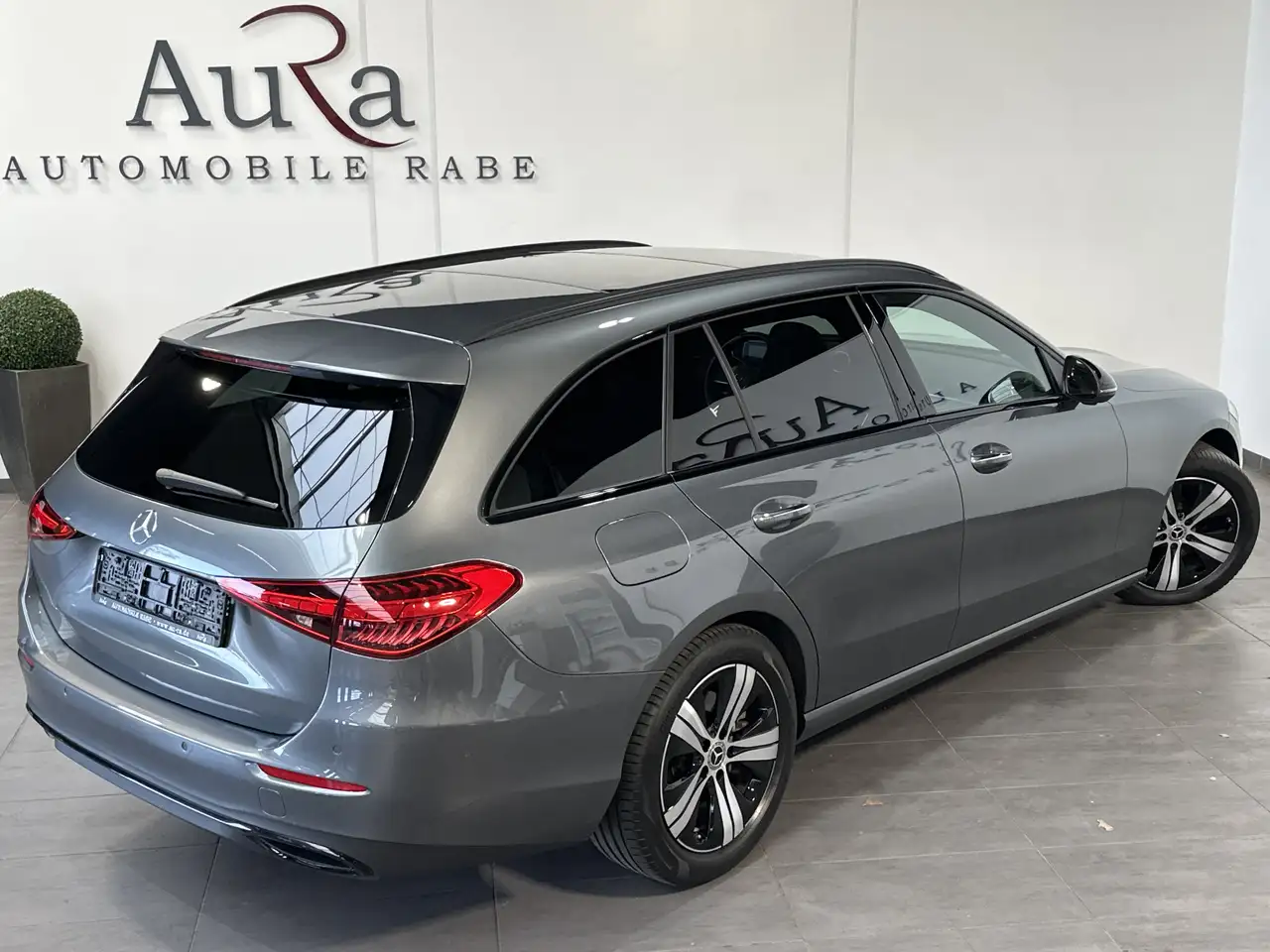 Mercedes-Benz C 220 T Avantgarde NAV+LED+KAM+PANO+VCOCKPIT+PP 6