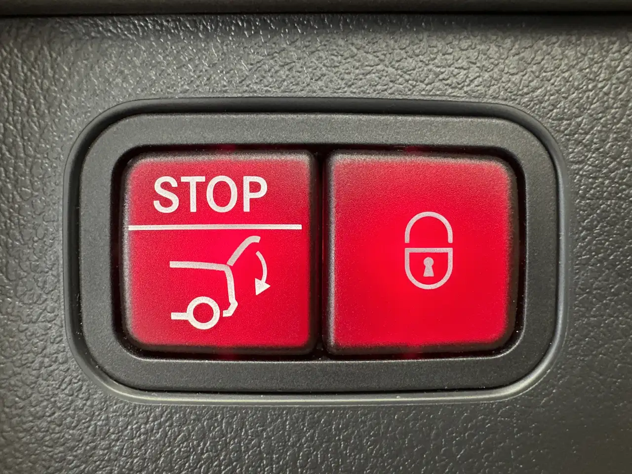 Mercedes-Benz C 220 T Avantgarde NAV+LED+KAM+PANO+VCOCKPIT+PP 5