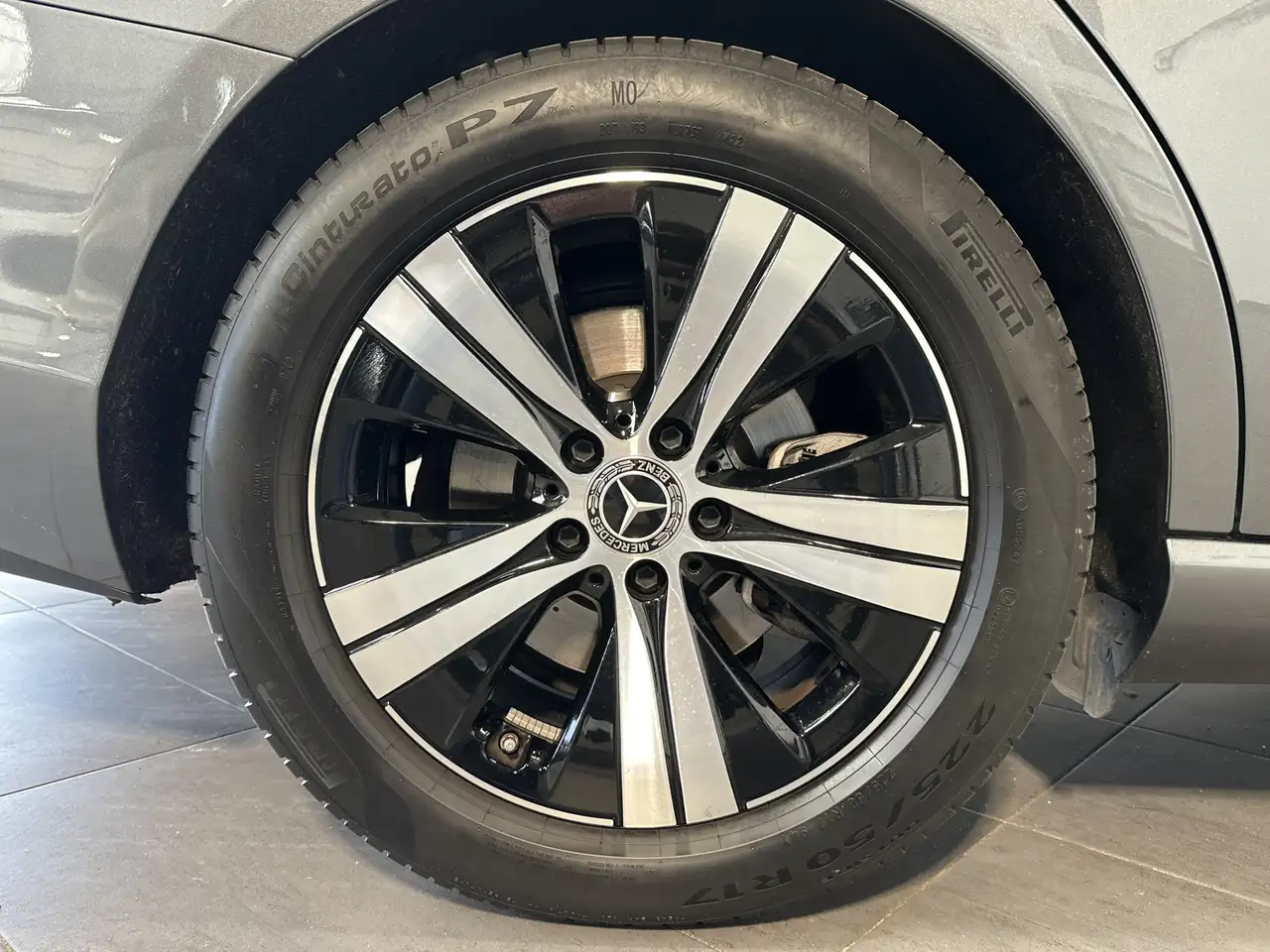 Mercedes-Benz C 220 T Avantgarde NAV+LED+KAM+PANO+VCOCKPIT+PP 3