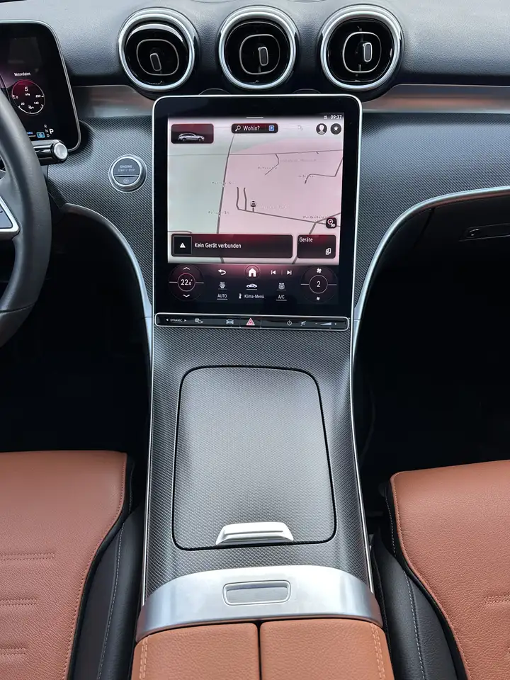 Mercedes-Benz C 220 T Avantgarde NAV+LED+KAM+PANO+VCOCKPIT+PP 13