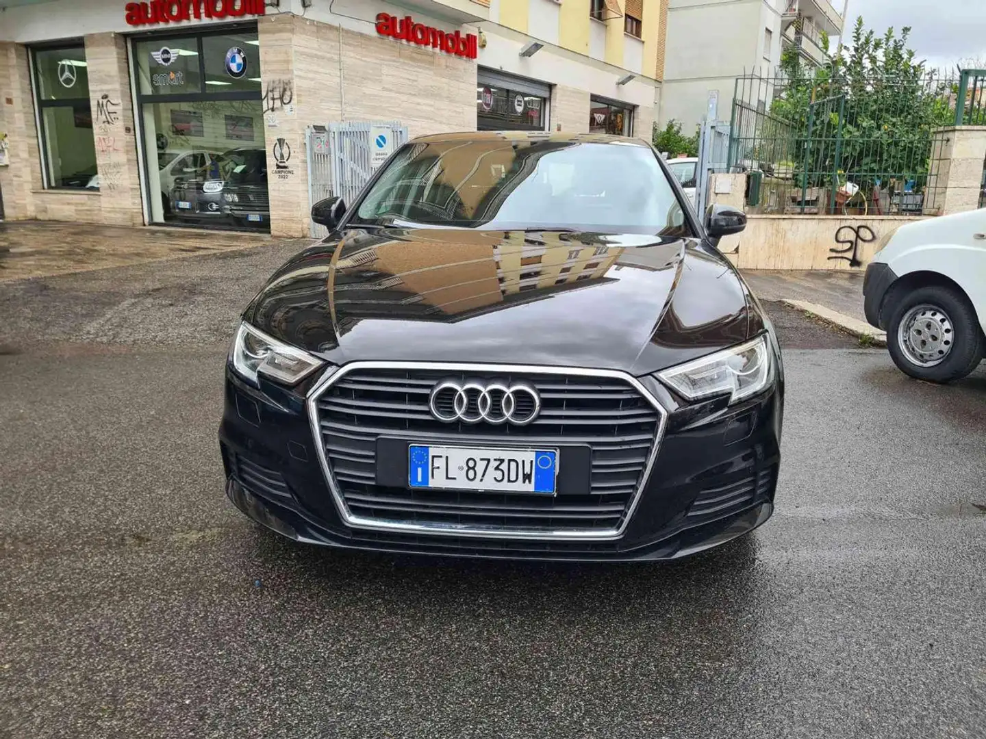 Audi A3 SPB 1.6 TDI 116 CV S tronic Business Noir - 2