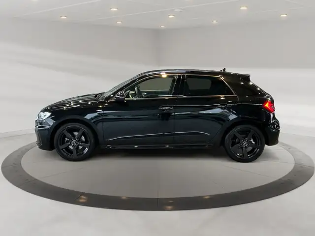 Audi A1 view 4