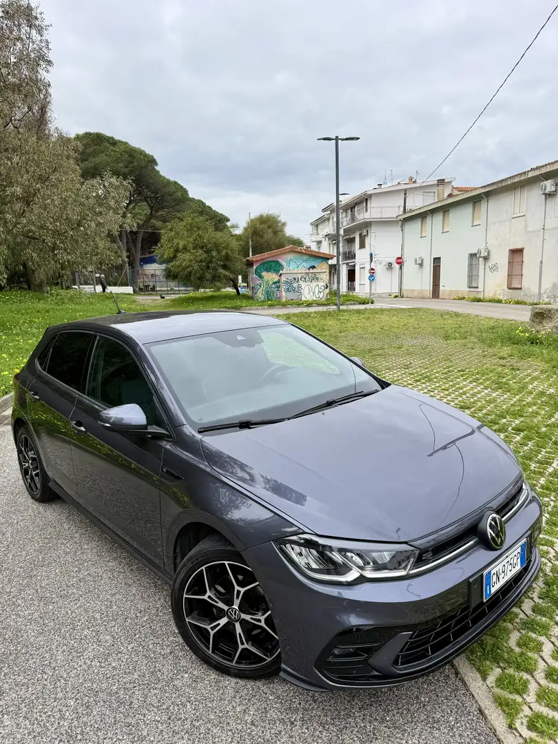 Volkswagen Polo Plus R-Line - 2