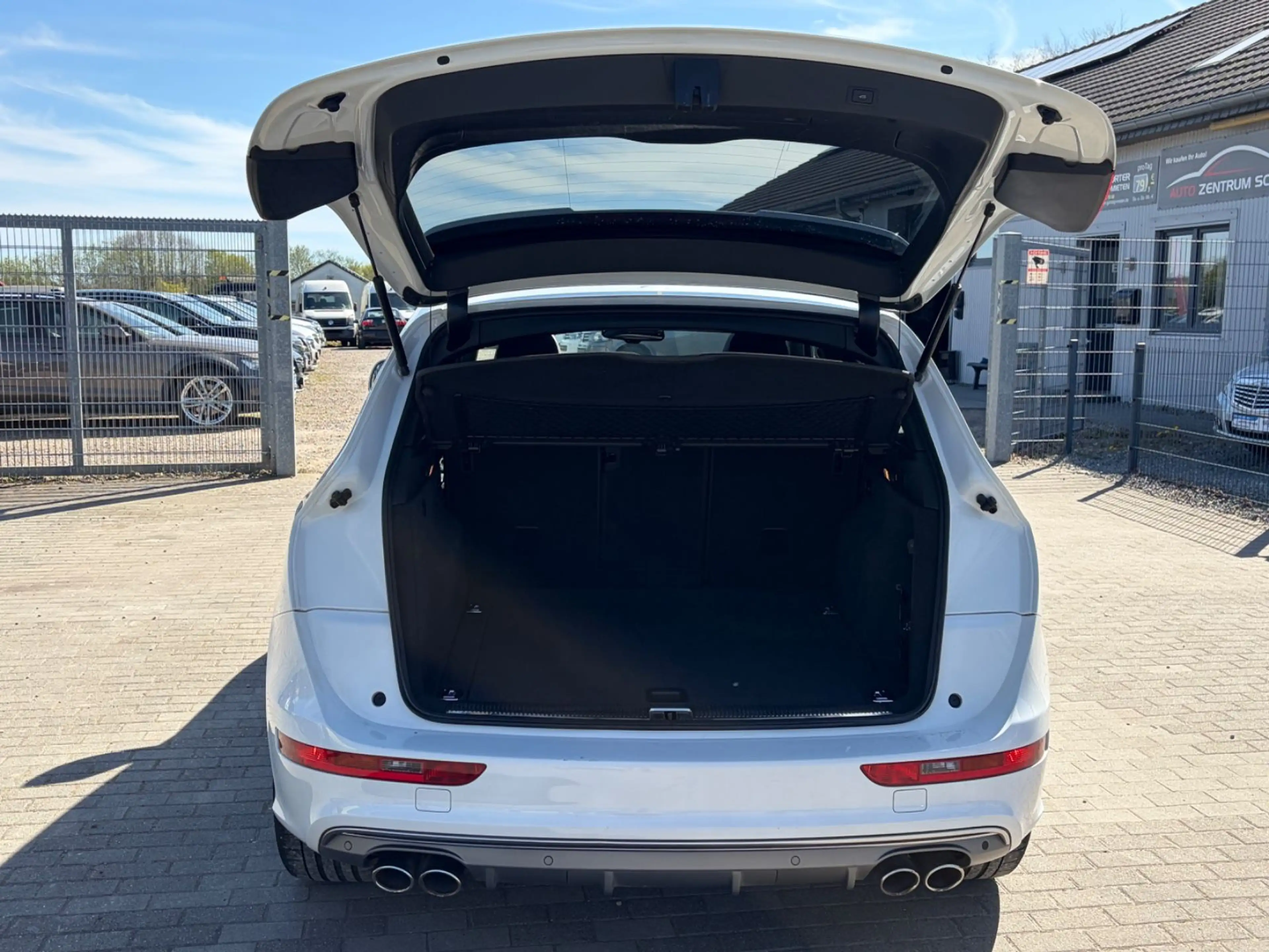 Audi SQ5 3.0 TDI quattro MMI Memory Pano Xenon+ Leder — photo 9