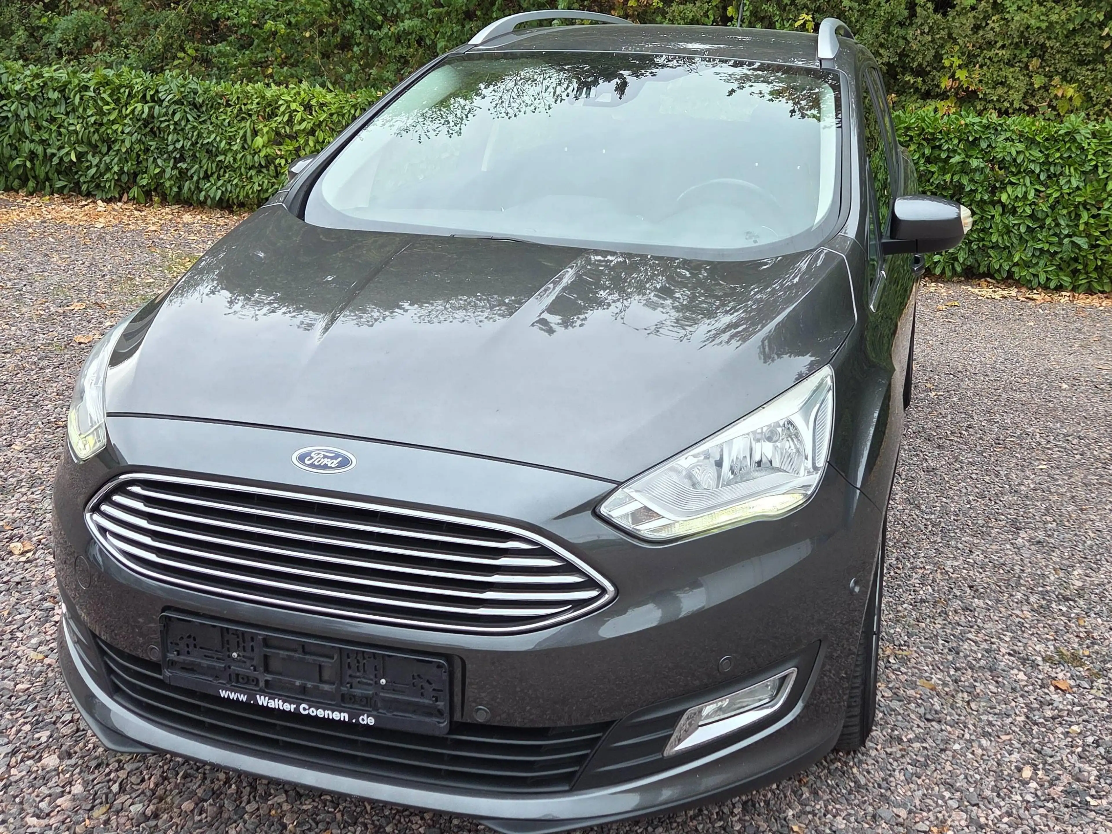 Ford Grand C-Max Titanium — photo 2
