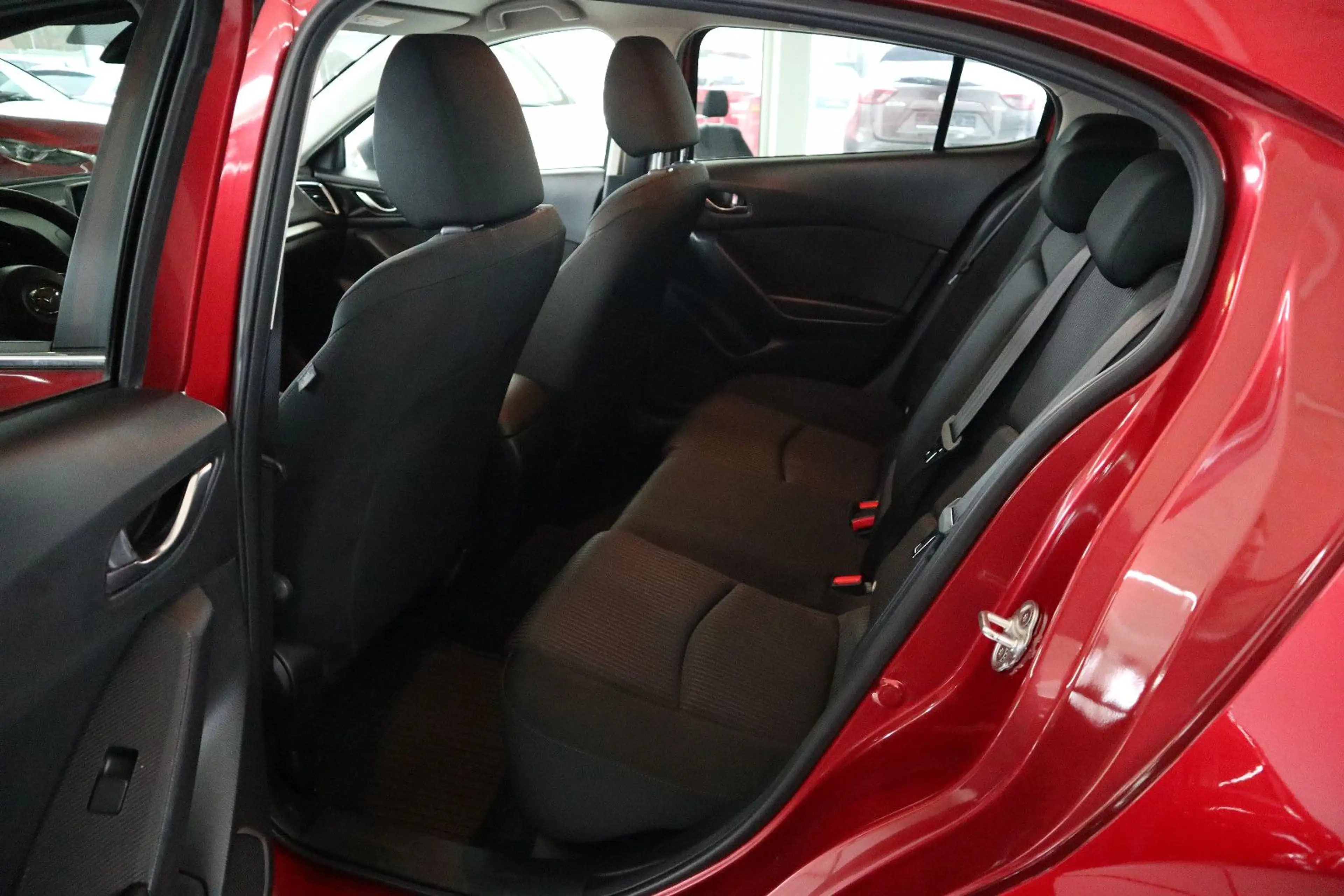 Mazda 3 Lim.*120PS*NAVI*BOSE*XENON*INSP. NEU*1. HAND* — photo 12