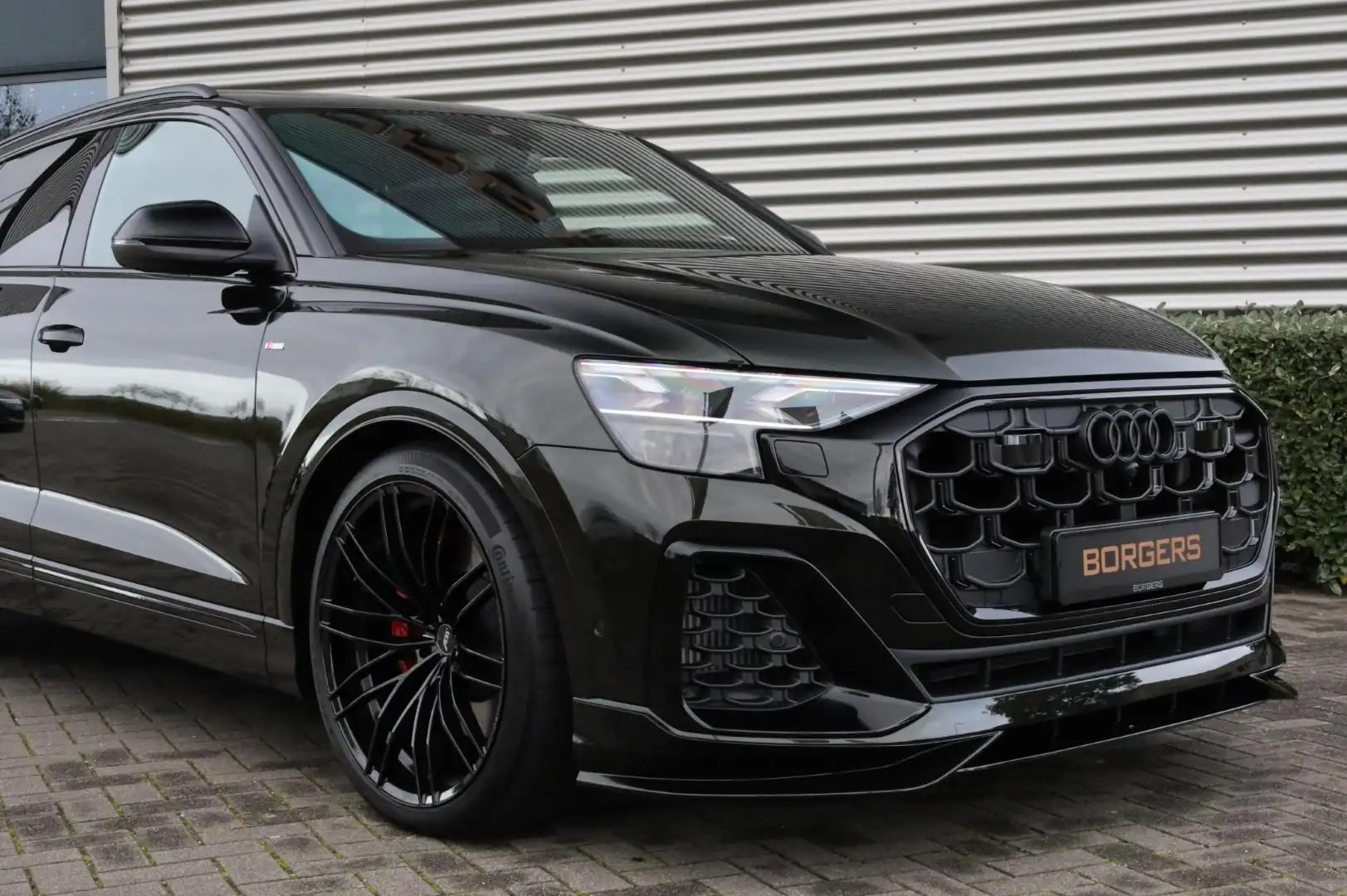 Audi Q8 60 TFSIe Dark Olive l ABT Aero l Volleder l Carbon Verde - 2