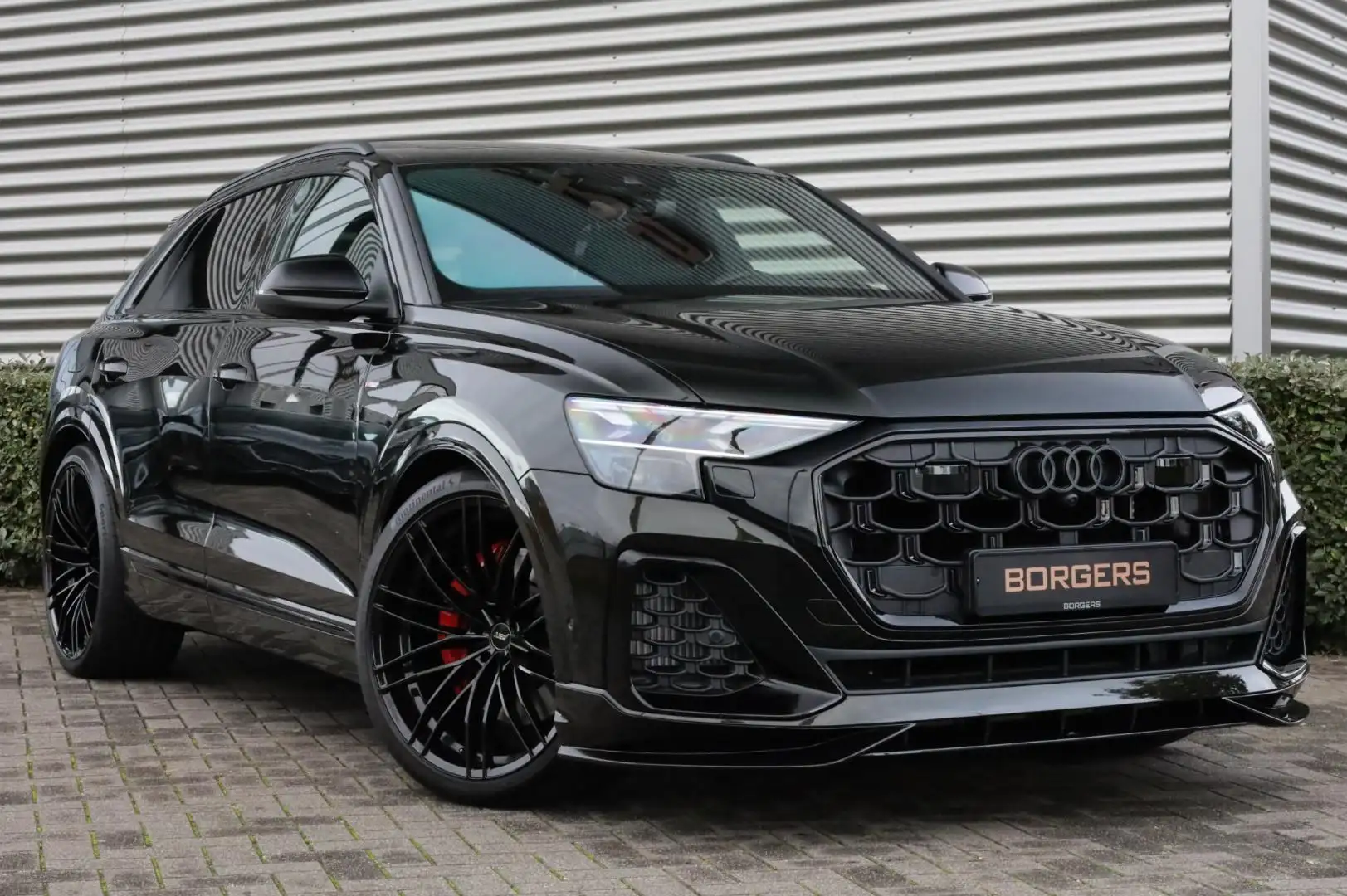 Audi Q8 60 TFSIe Dark Olive l ABT Aero l Volleder l Carbon Verde - 1