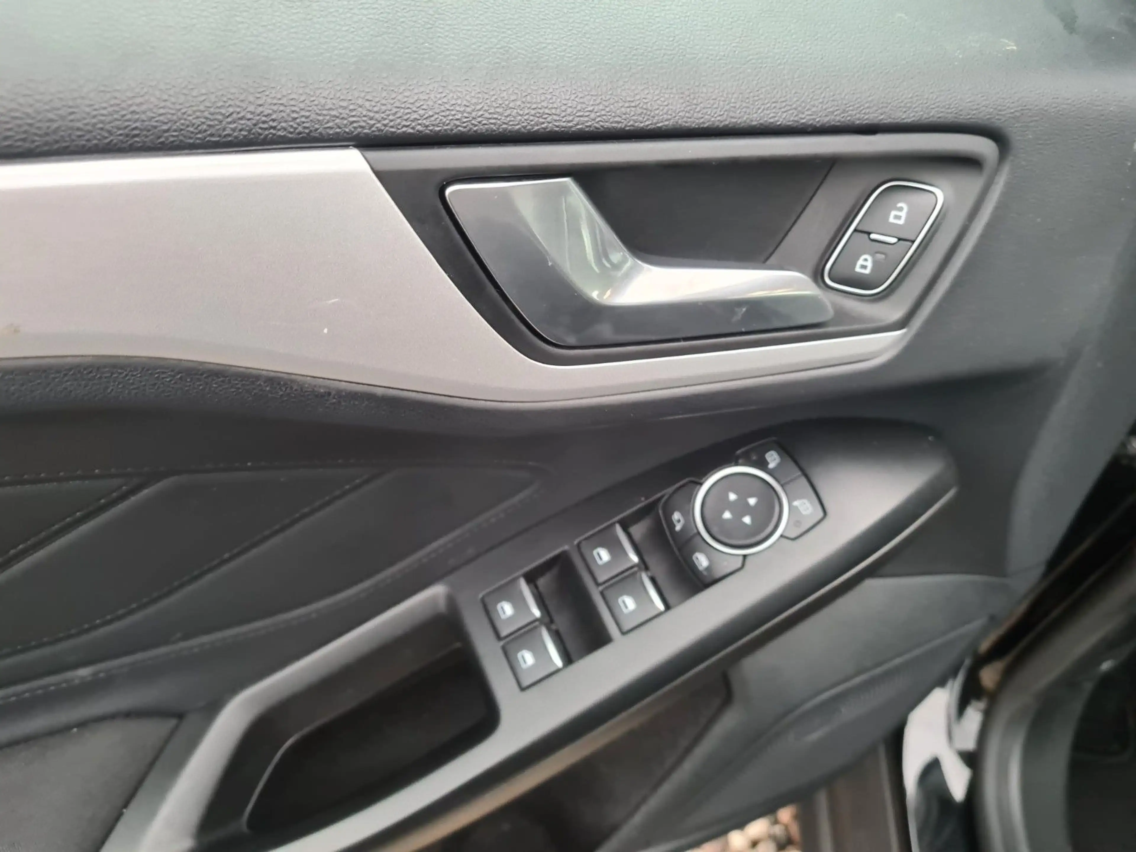 Ford Focus Turnier 1.5 88 KW ECOBLUE  TOP AUSSTAT. — photo 15